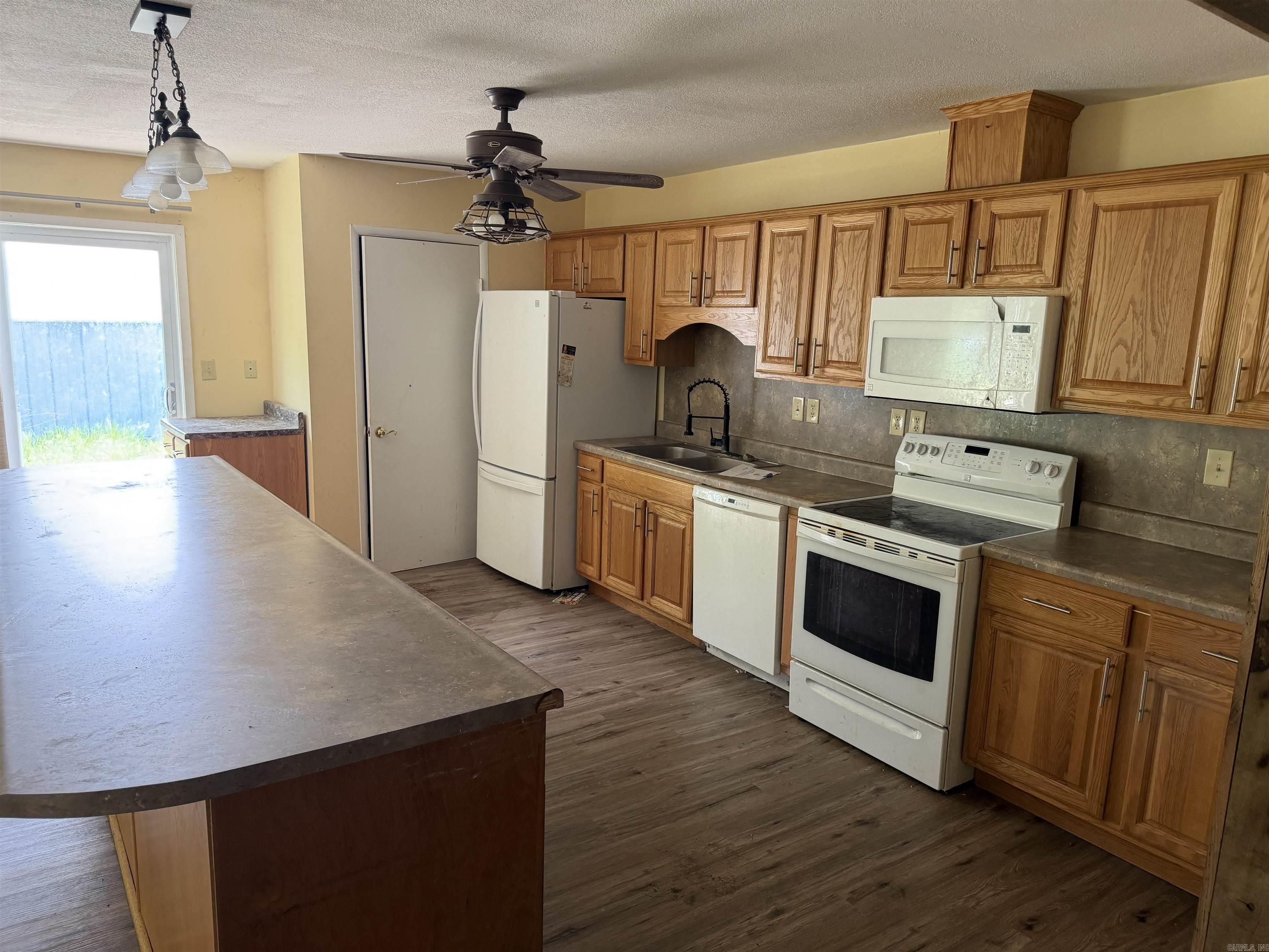 58 Chapman Road  Hardy, AR