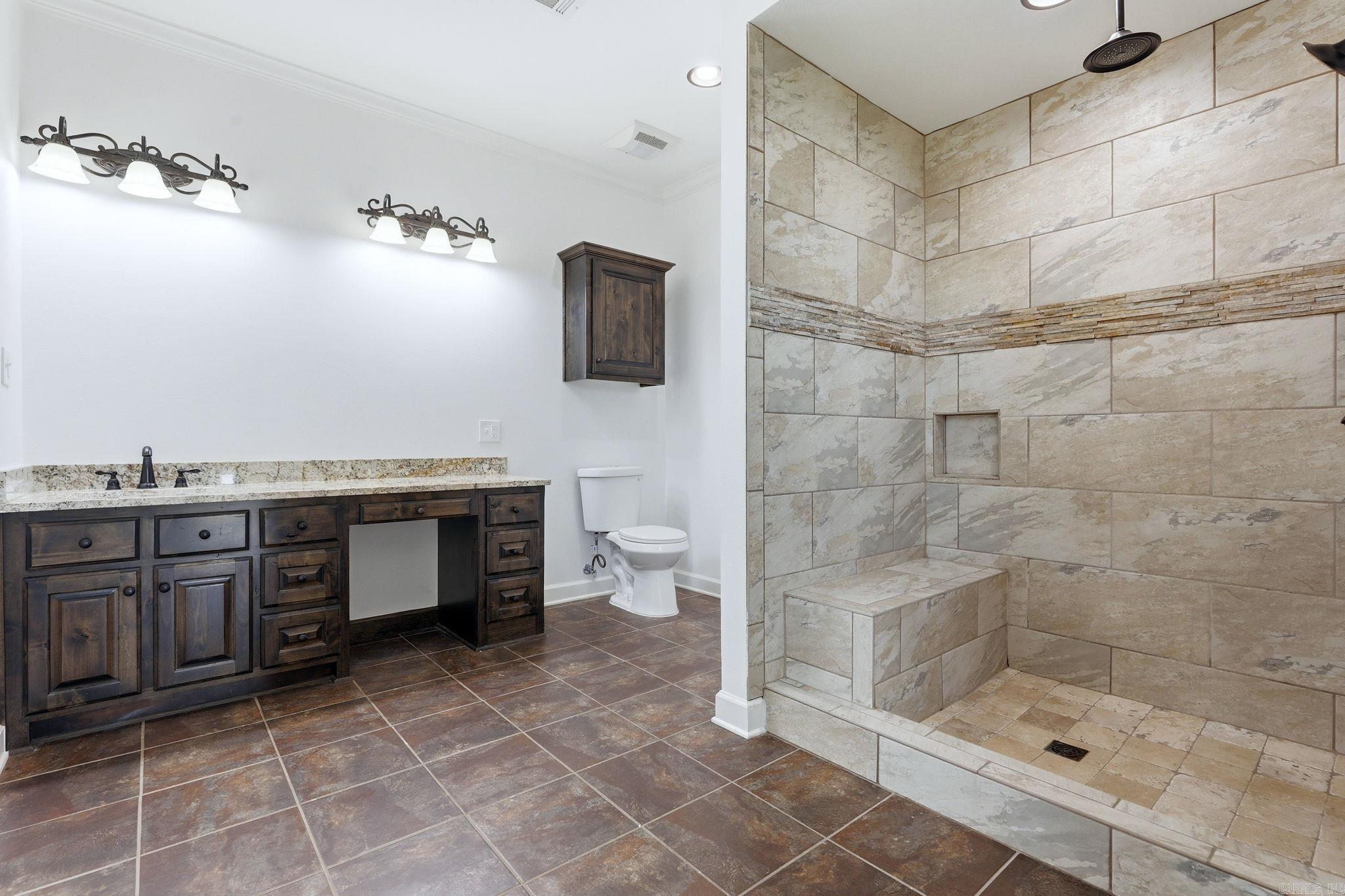 307 Copperas Springs Rd.  McRae, AR