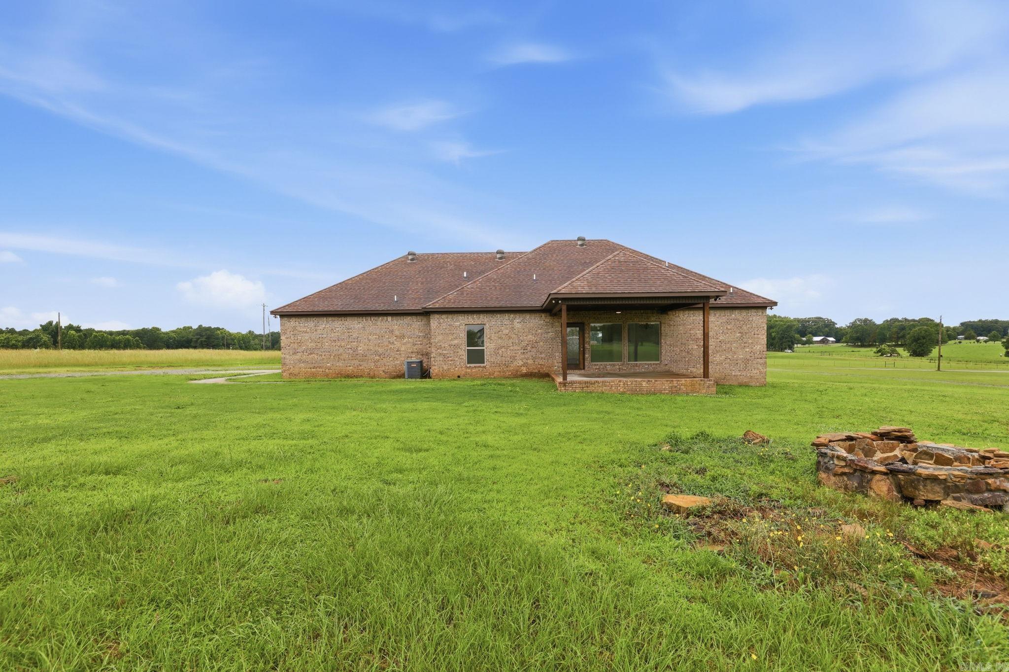 307 Copperas Springs Rd.  McRae, AR