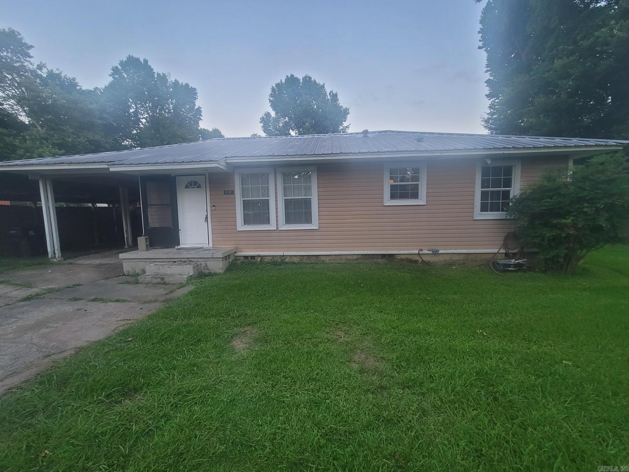 6101 Stagecoach  Little Rock, AR
