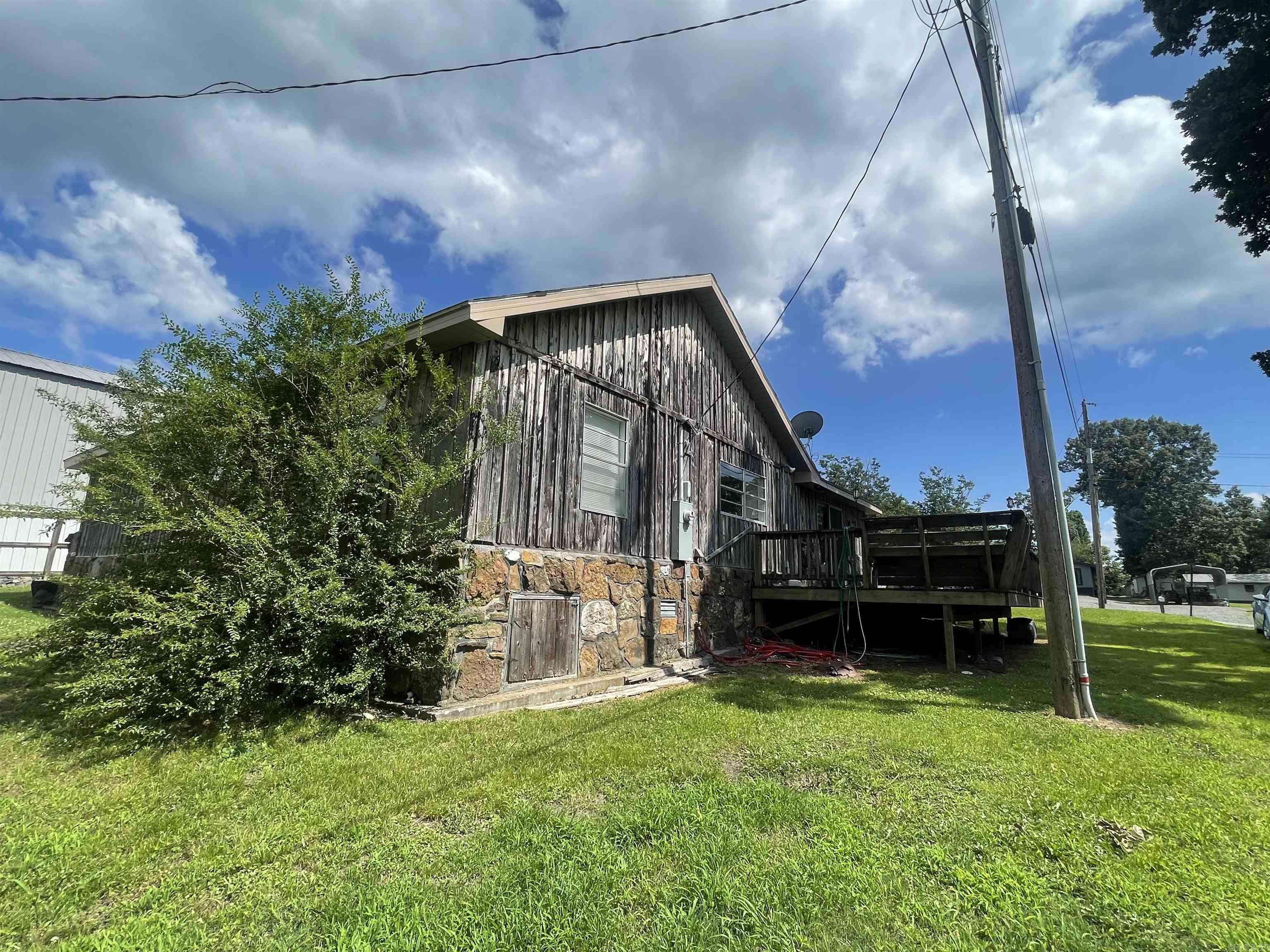 55 Hickory St.  Higden, AR