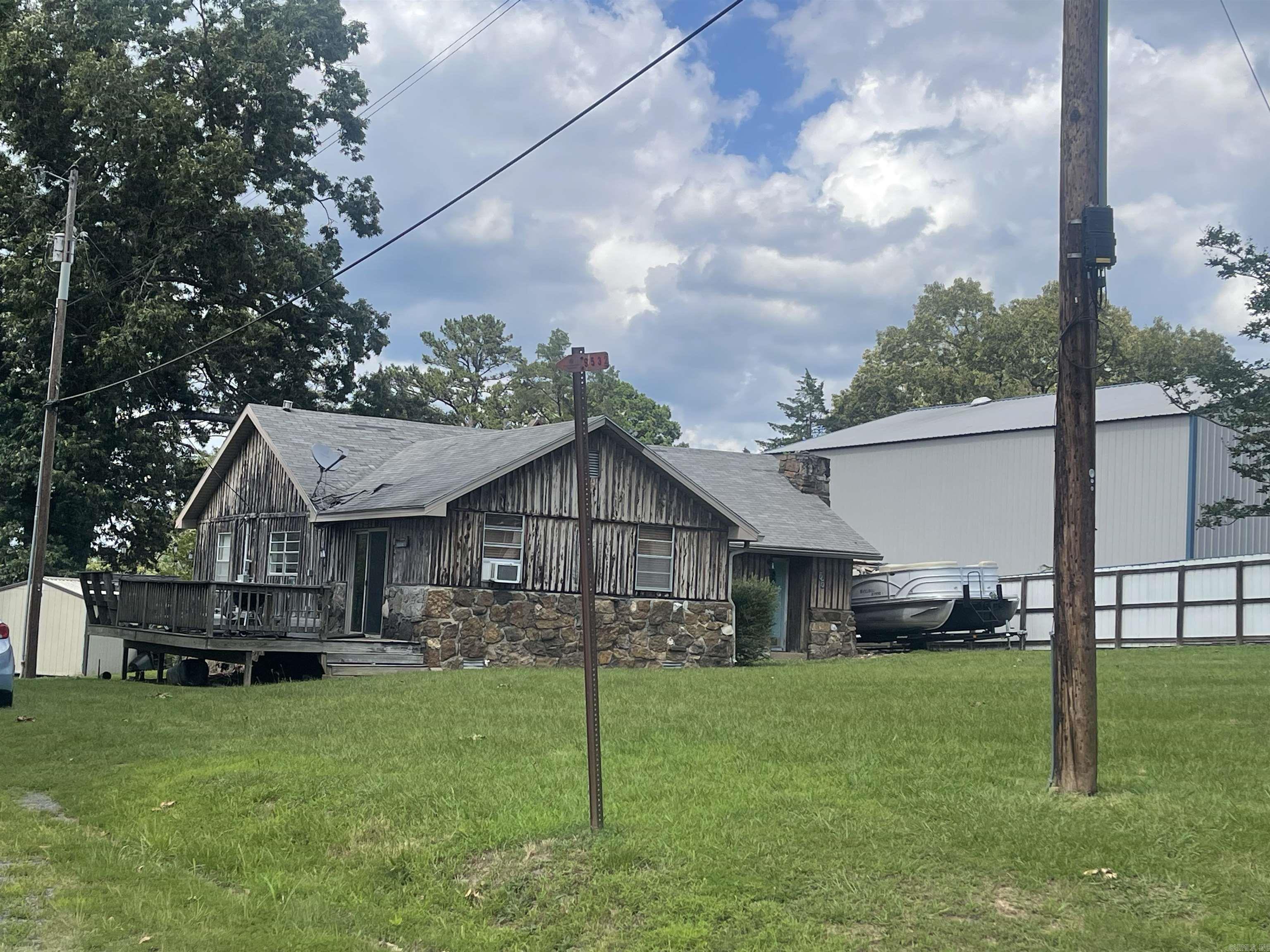 55 Hickory St.  Higden, AR