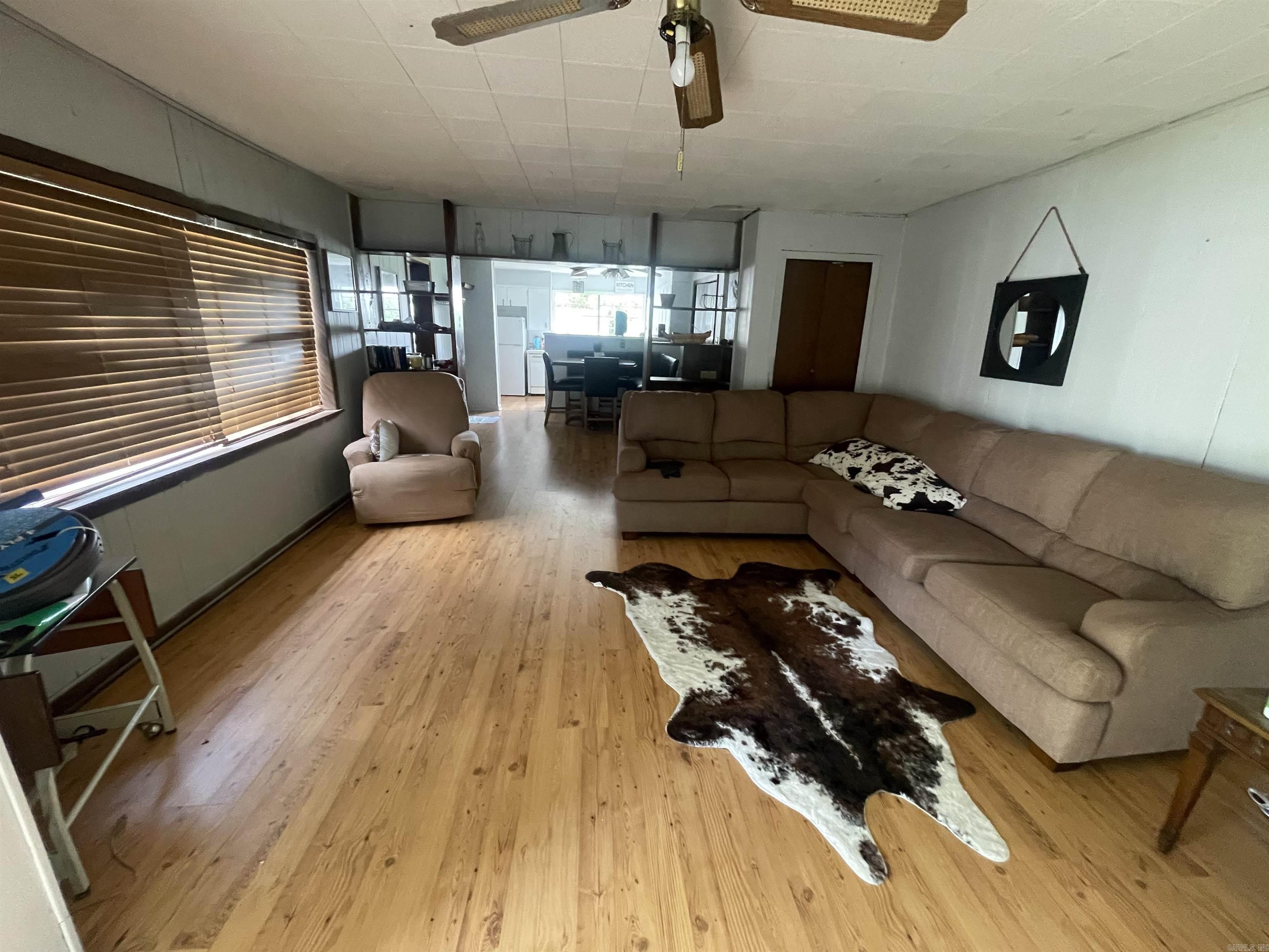 55 Hickory St.  Higden, AR