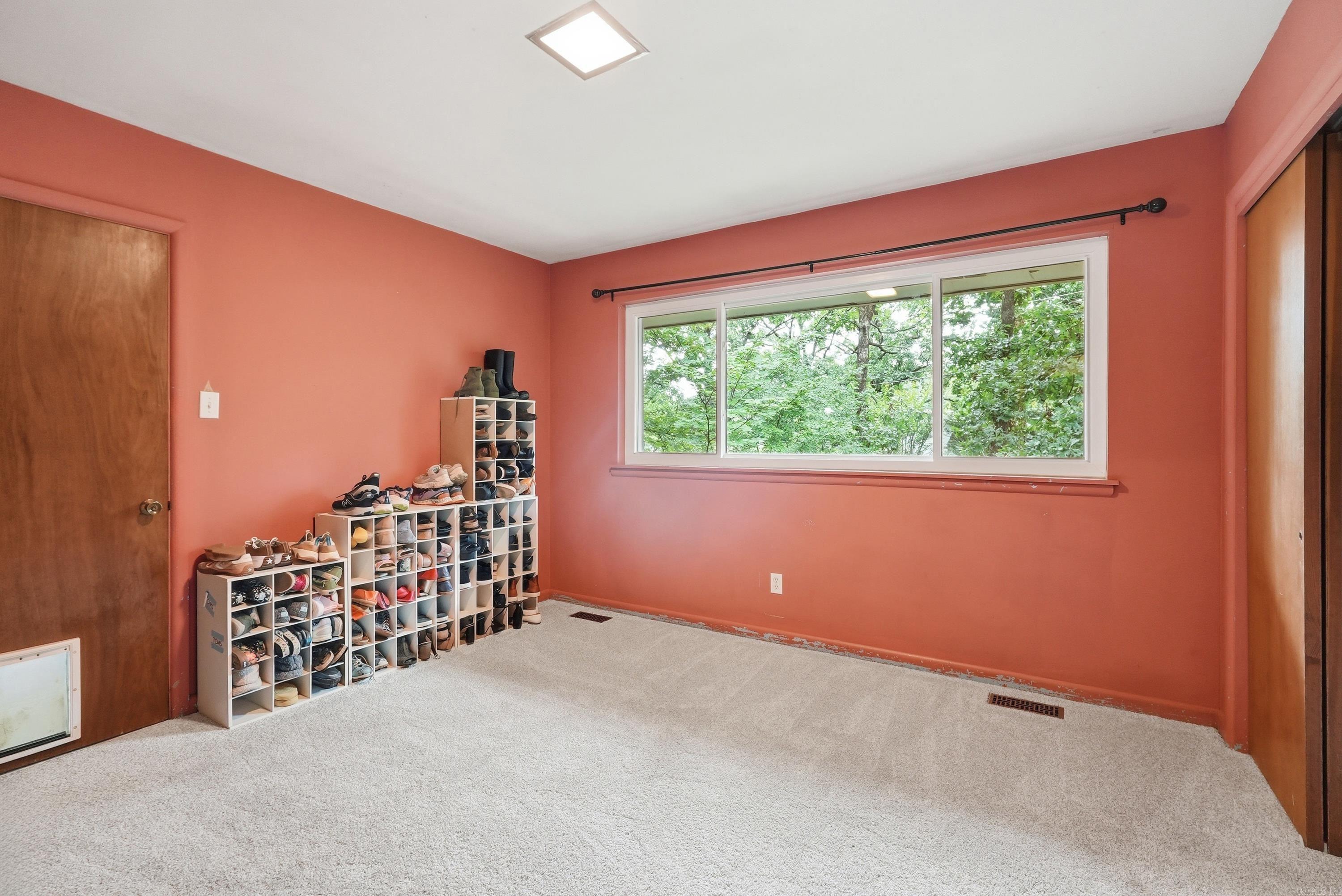 7511 L  Little Rock, AR