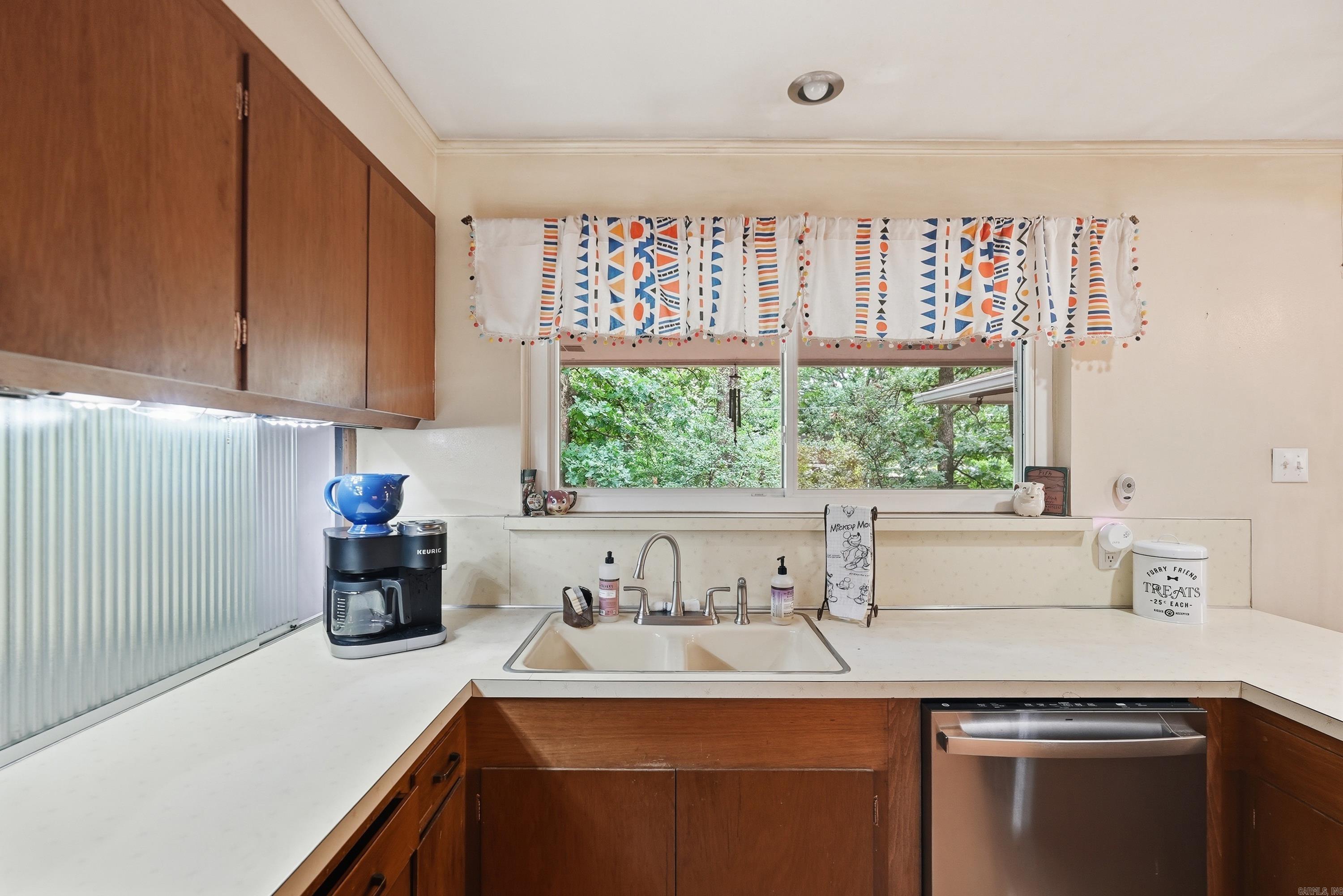 7511 L  Little Rock, AR