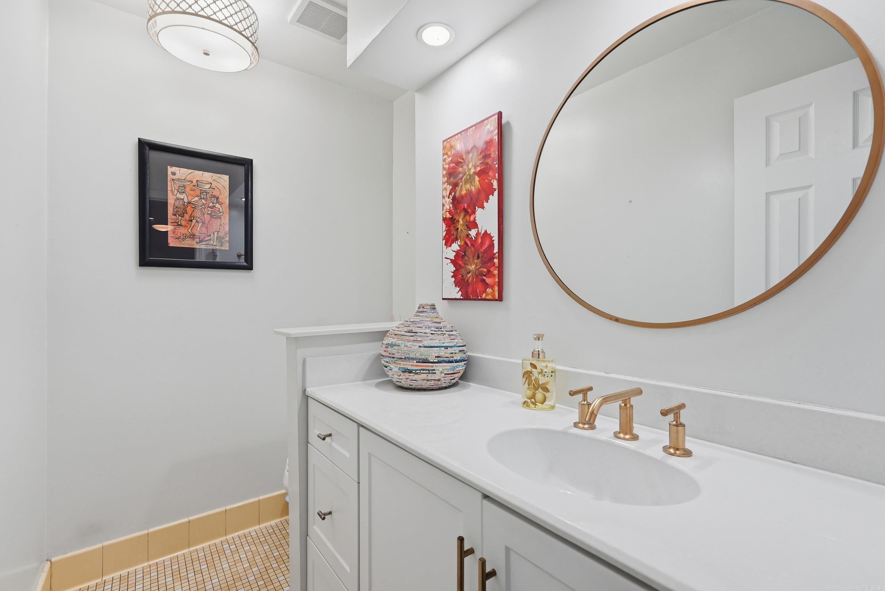 7511 L  Little Rock, AR