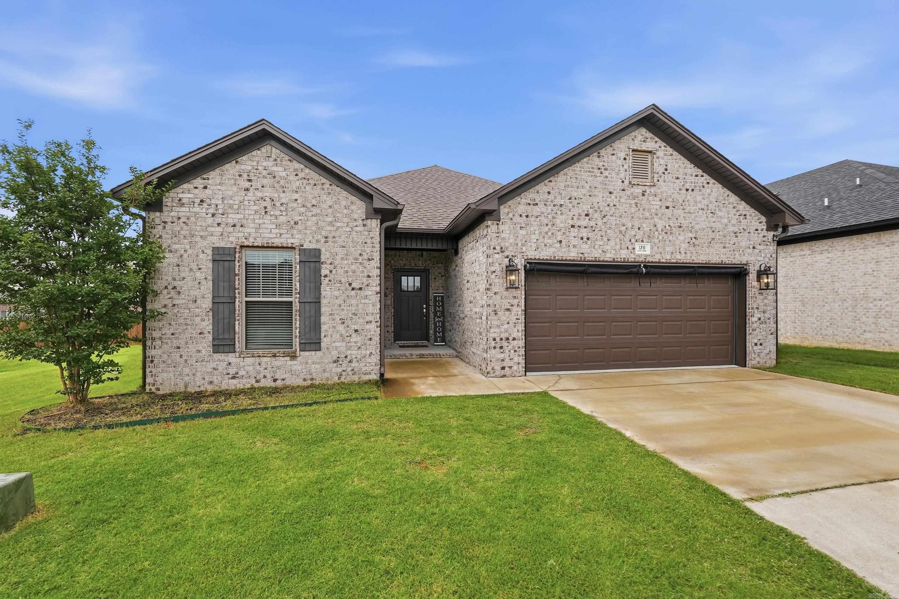 120 Lydia  Maumelle, AR