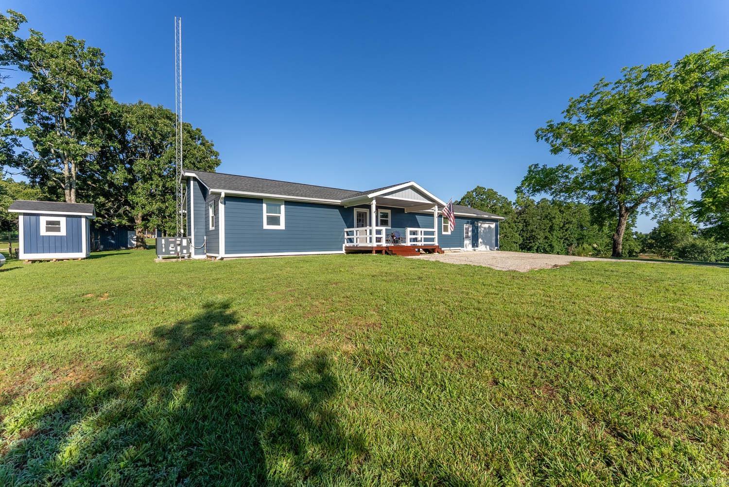 3338 County Road 322  Koshkonong, MO