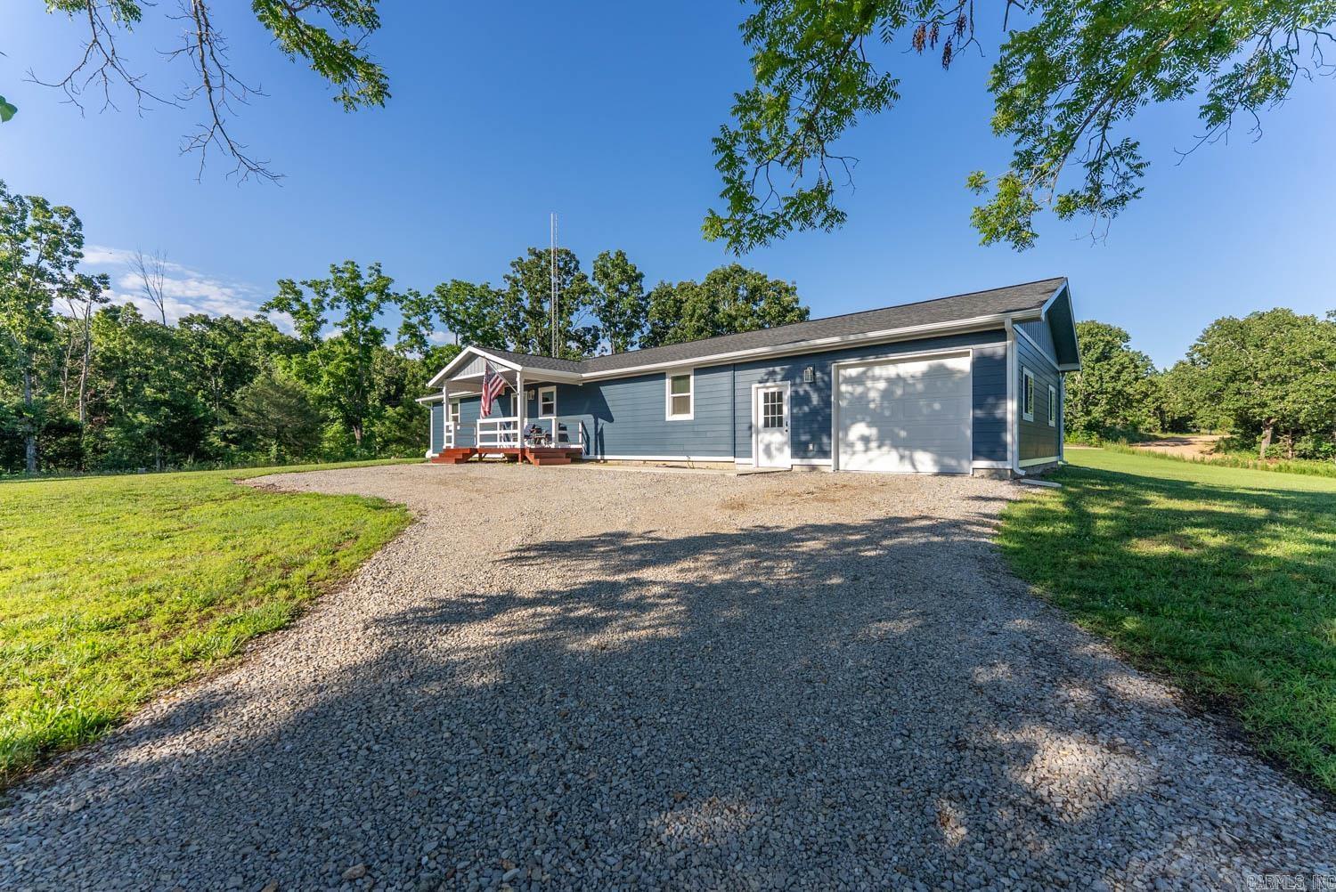 3338 County Road 322  Koshkonong, MO