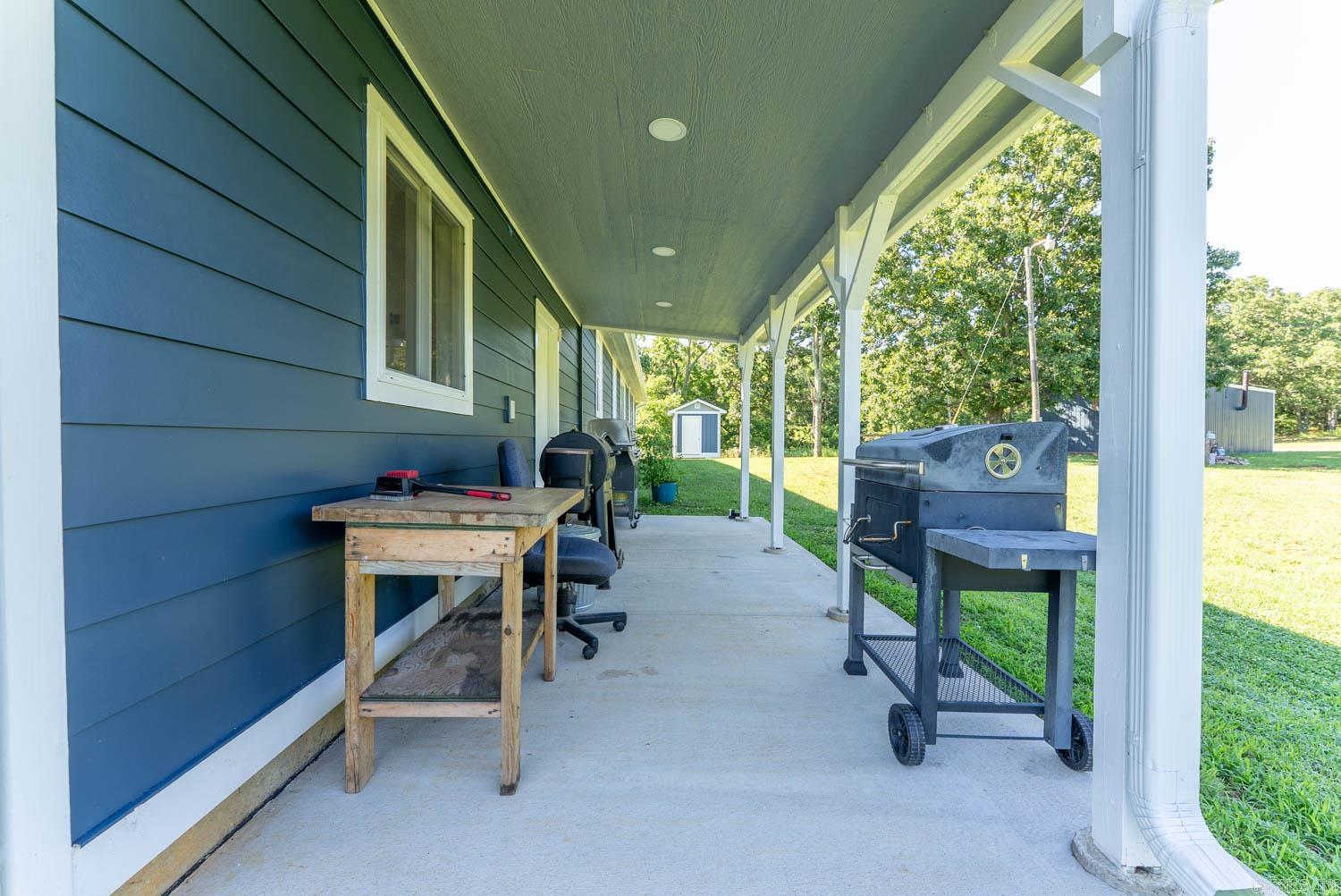 3338 County Road 322  Koshkonong, MO