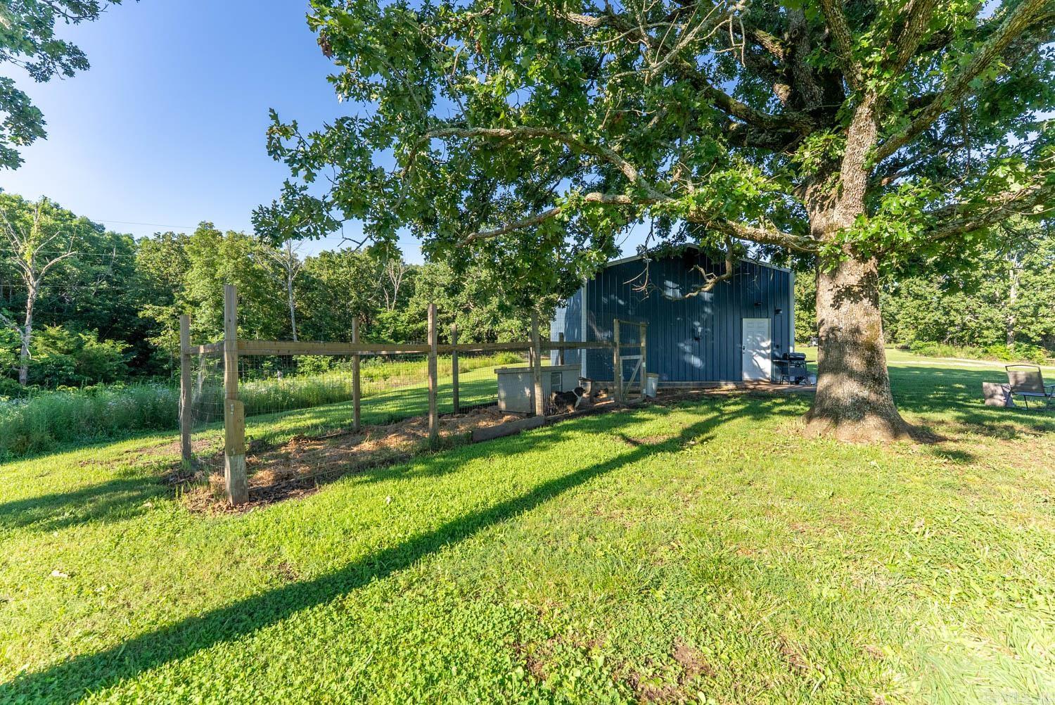 3338 County Road 322  Koshkonong, MO