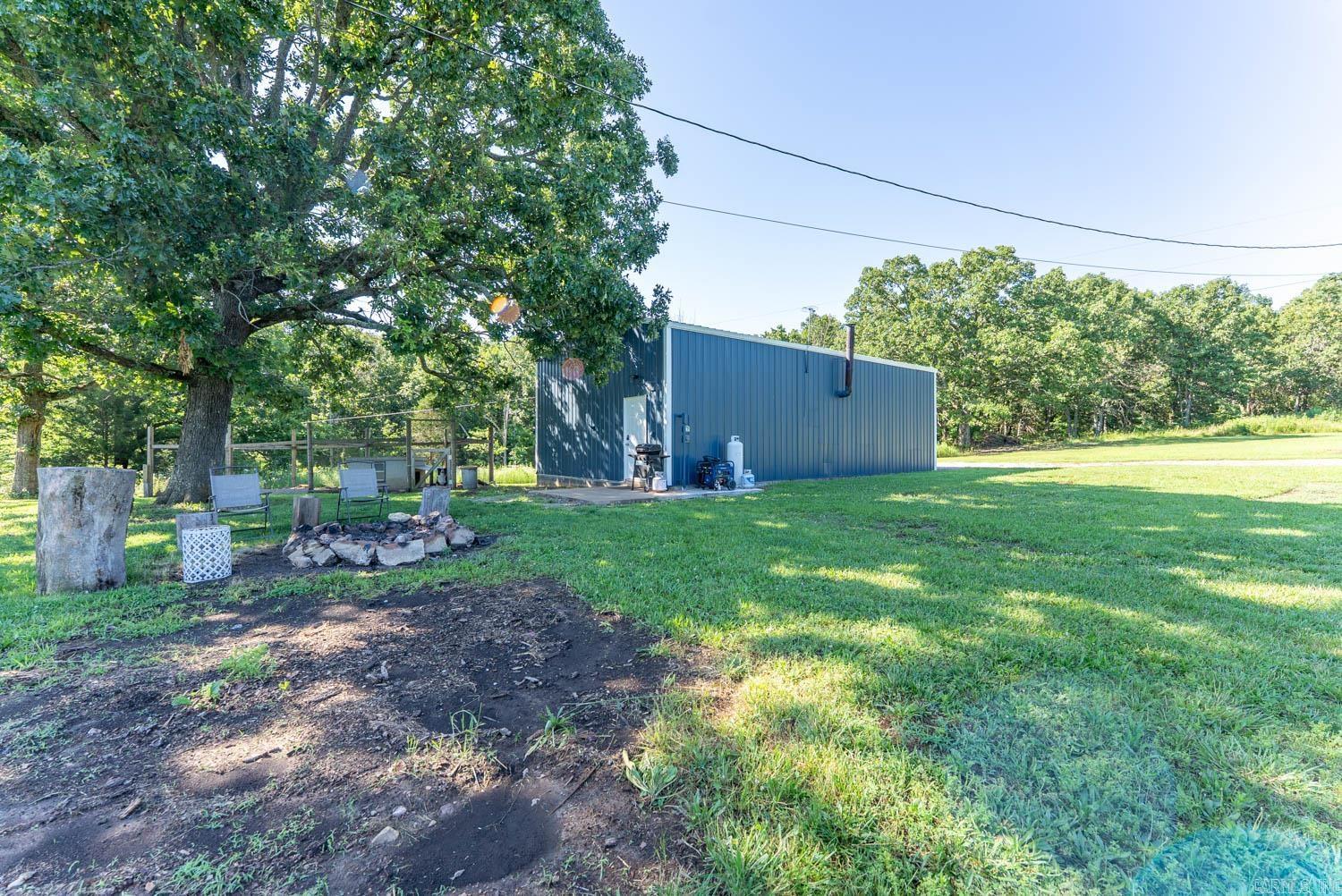 3338 County Road 322  Koshkonong, MO