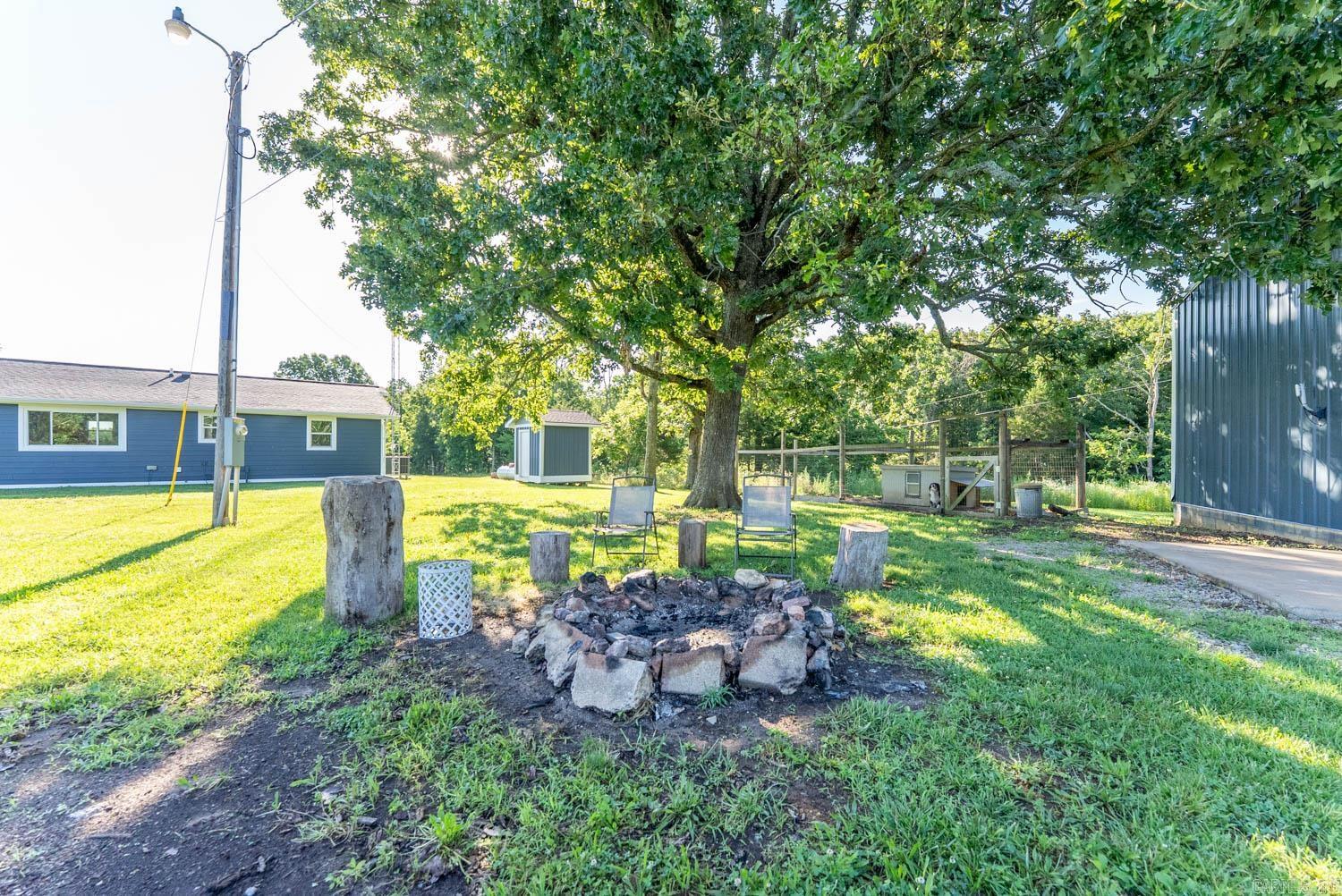 3338 County Road 322  Koshkonong, MO