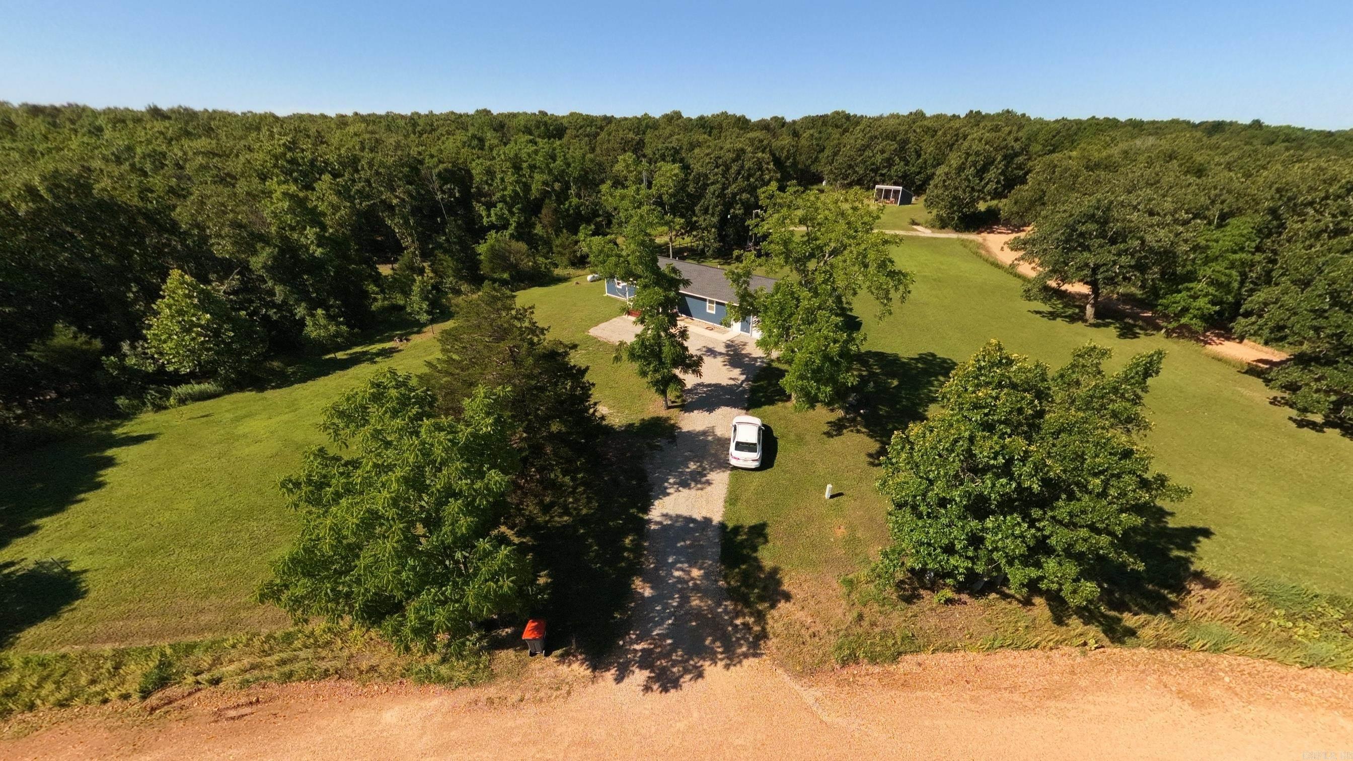 3338 County Road 322  Koshkonong, MO