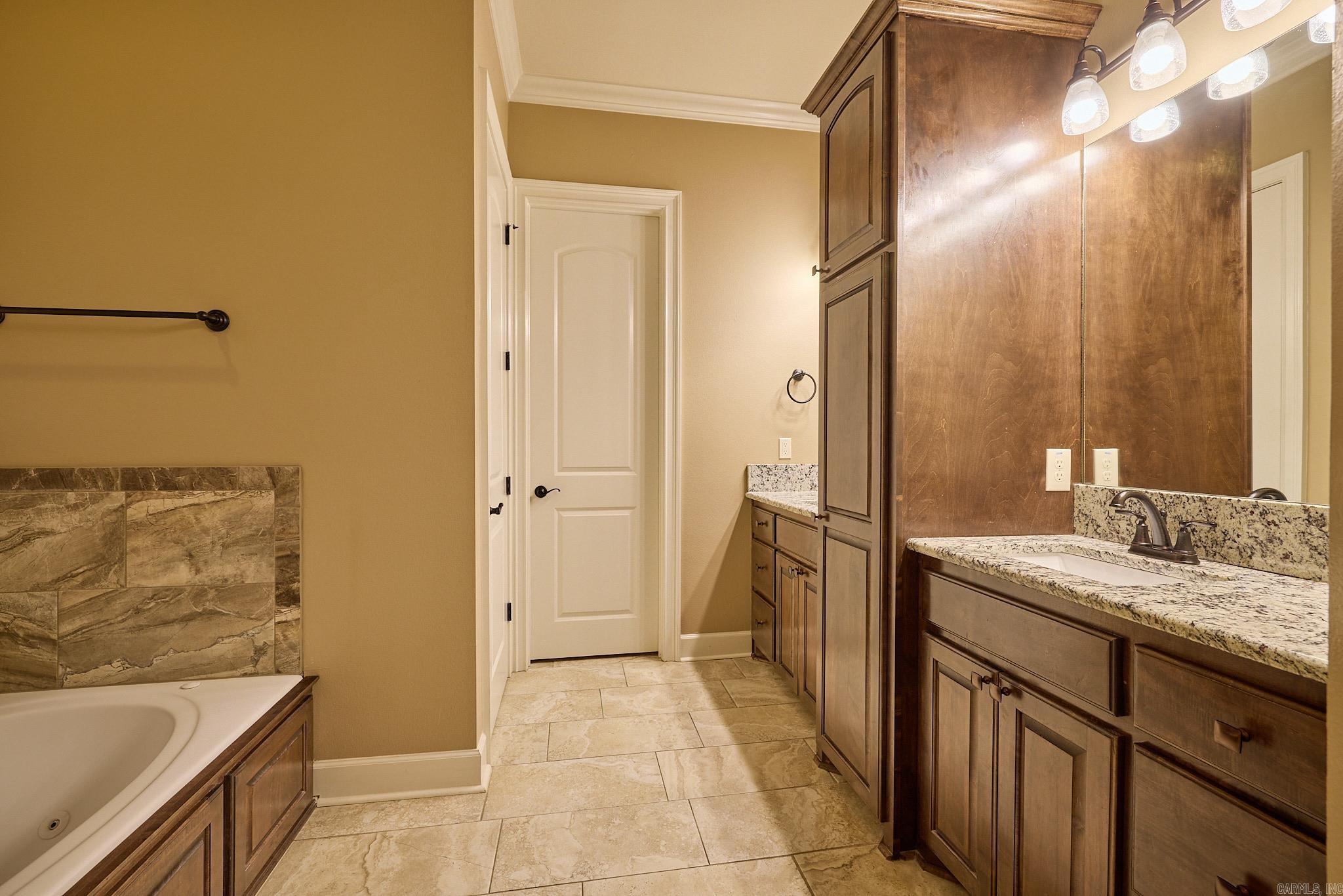 3716 Logan Ridge Drive  Bryant, AR