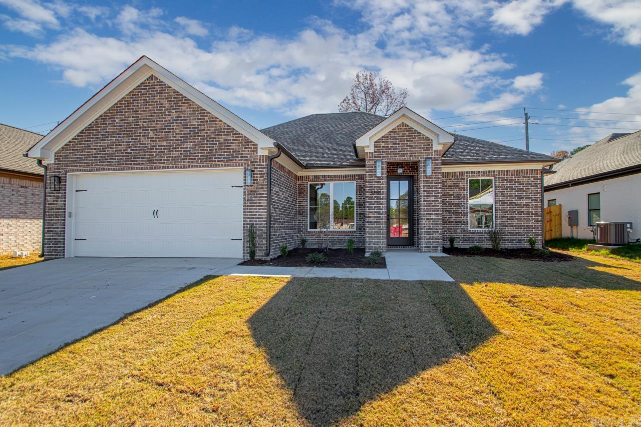3881 Spencer Crossing  Benton, AR