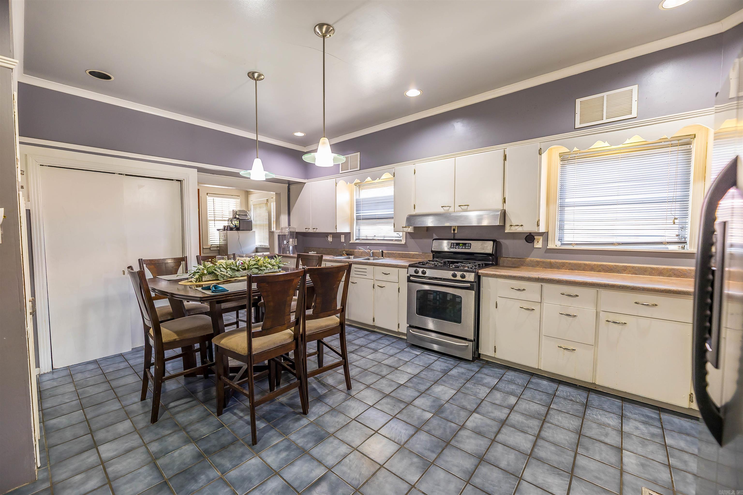 206 S Newton  El Dorado, AR