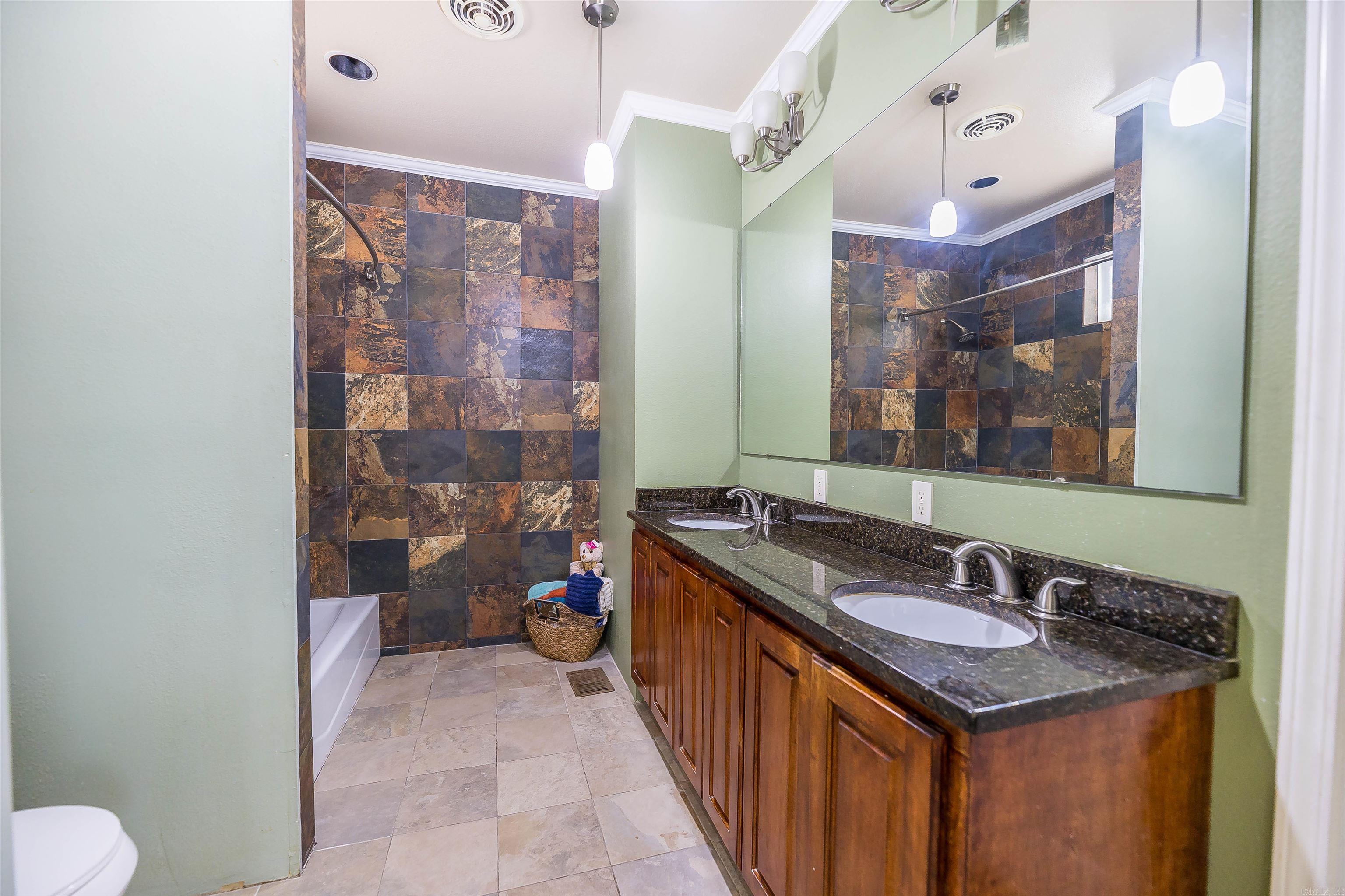 206 S Newton  El Dorado, AR