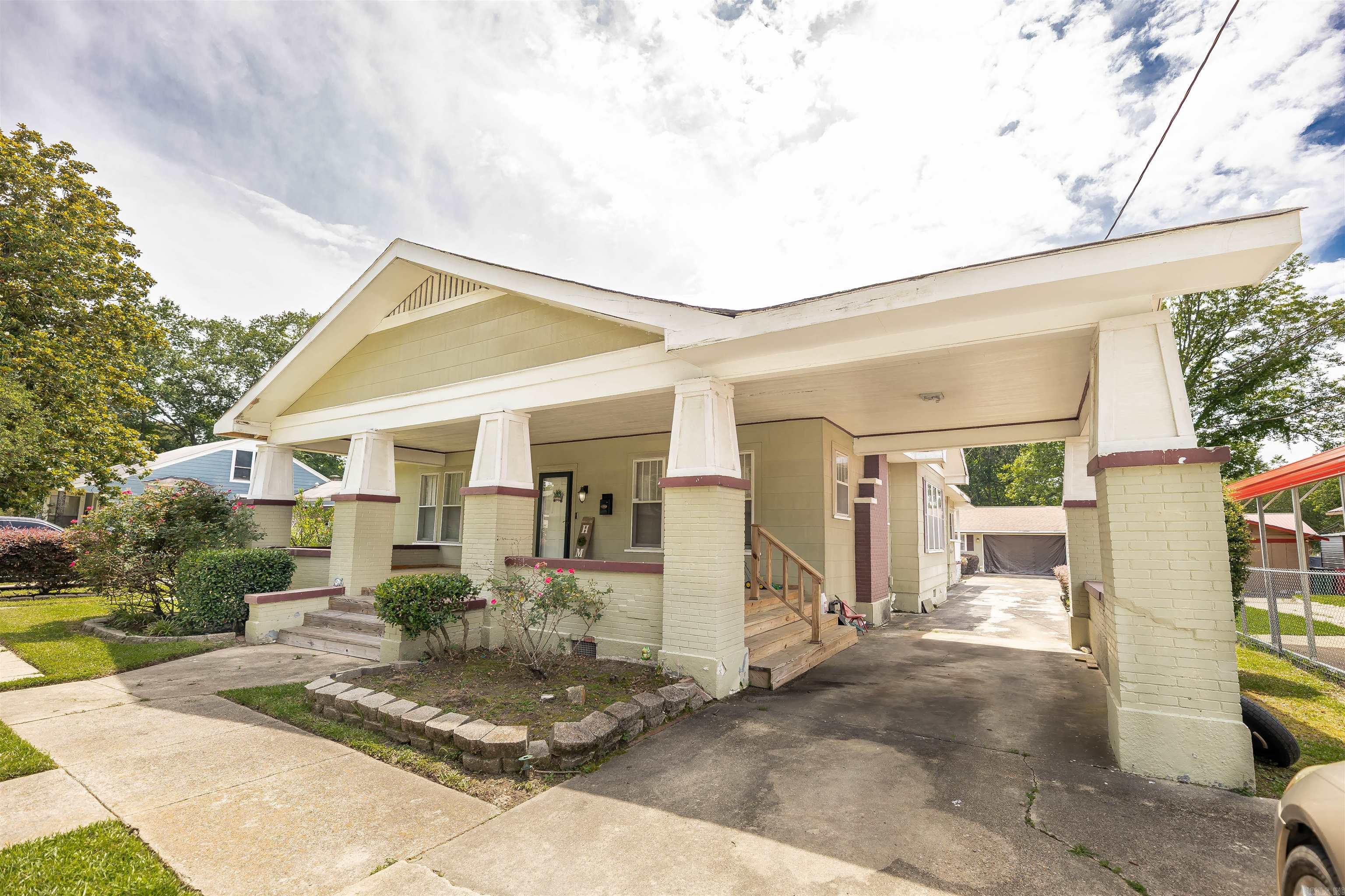 206 S Newton  El Dorado, AR