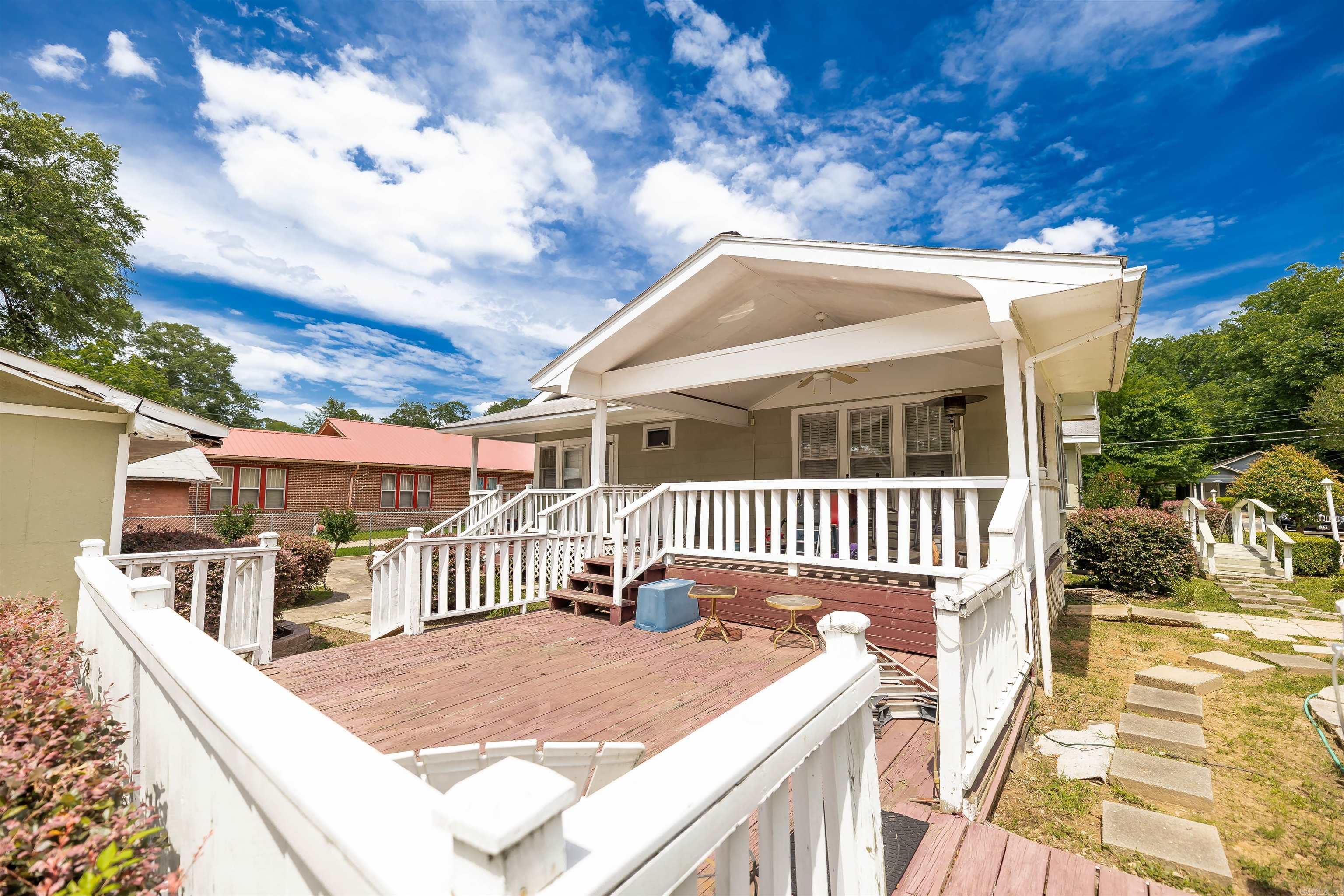 206 S Newton  El Dorado, AR