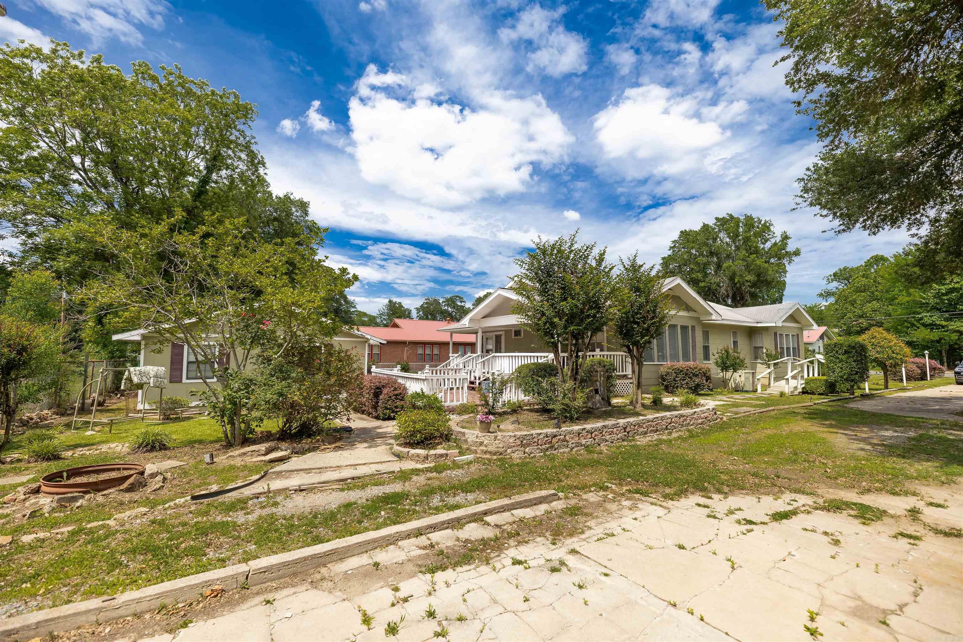 206 S Newton  El Dorado, AR