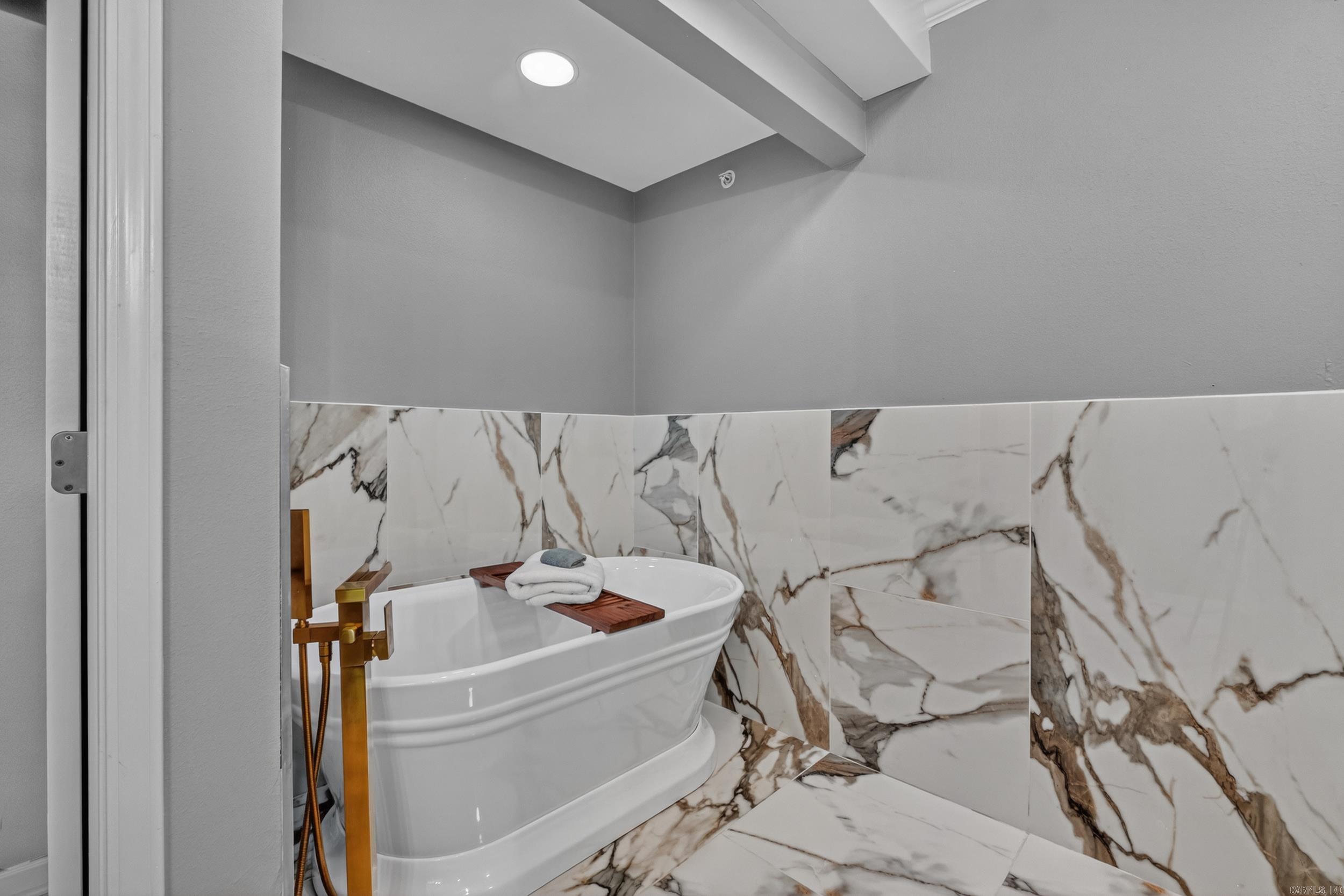 532 Grand Point  Hot Springs, AR