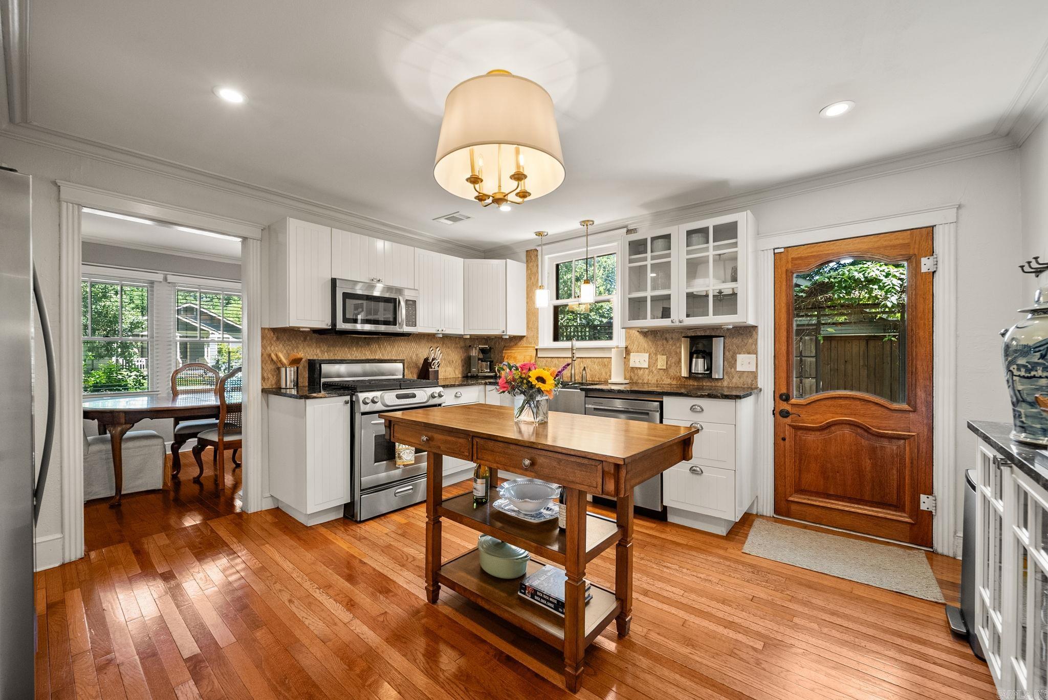 1810 N McKinley  Little Rock, AR