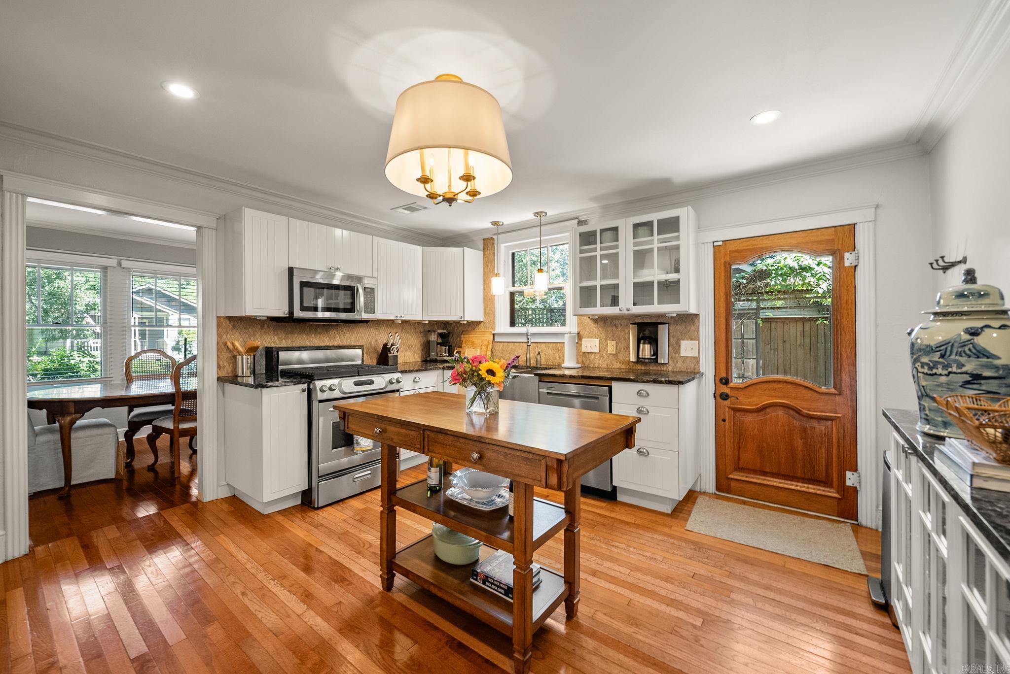 1810 N McKinley  Little Rock, AR
