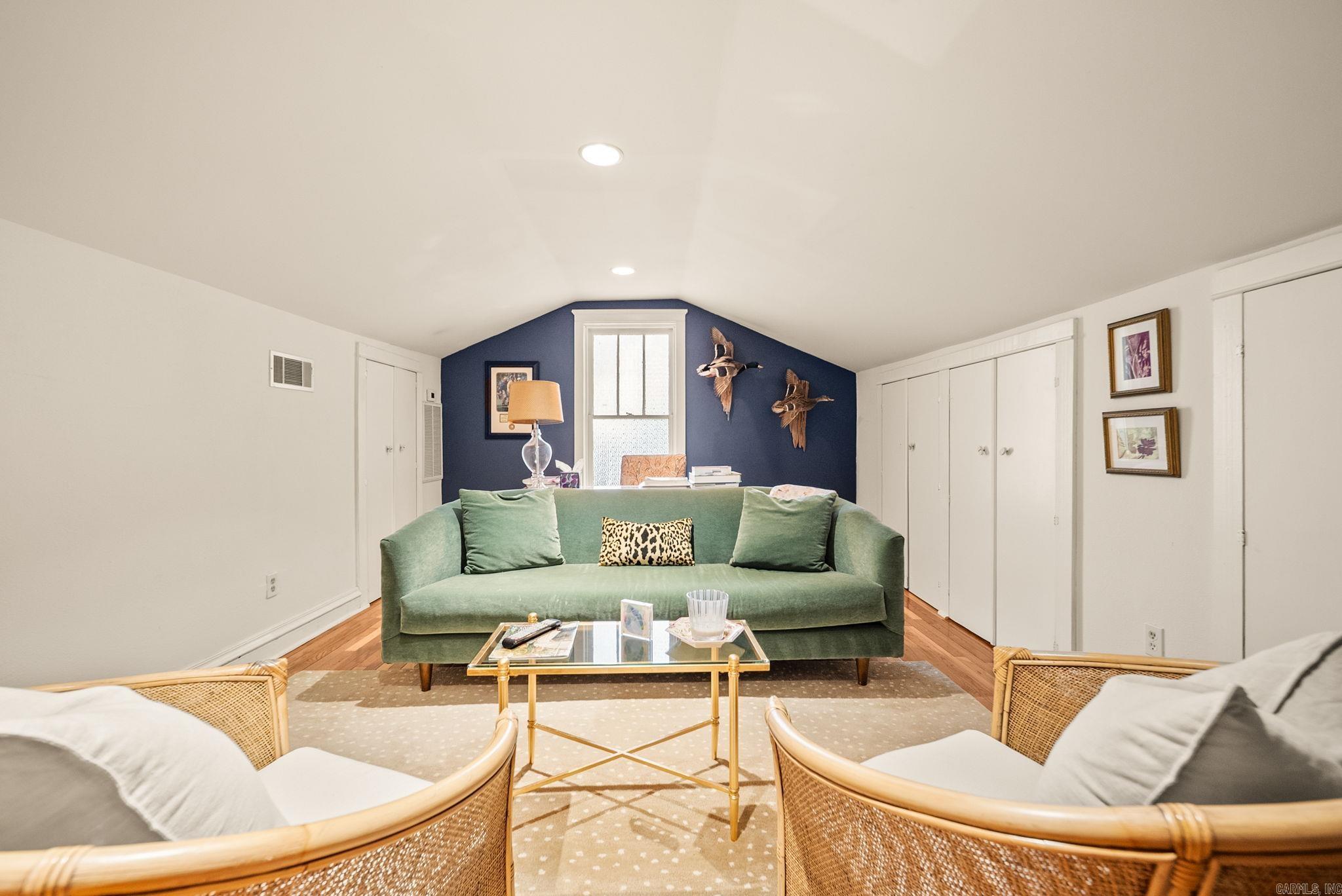 1810 N McKinley  Little Rock, AR