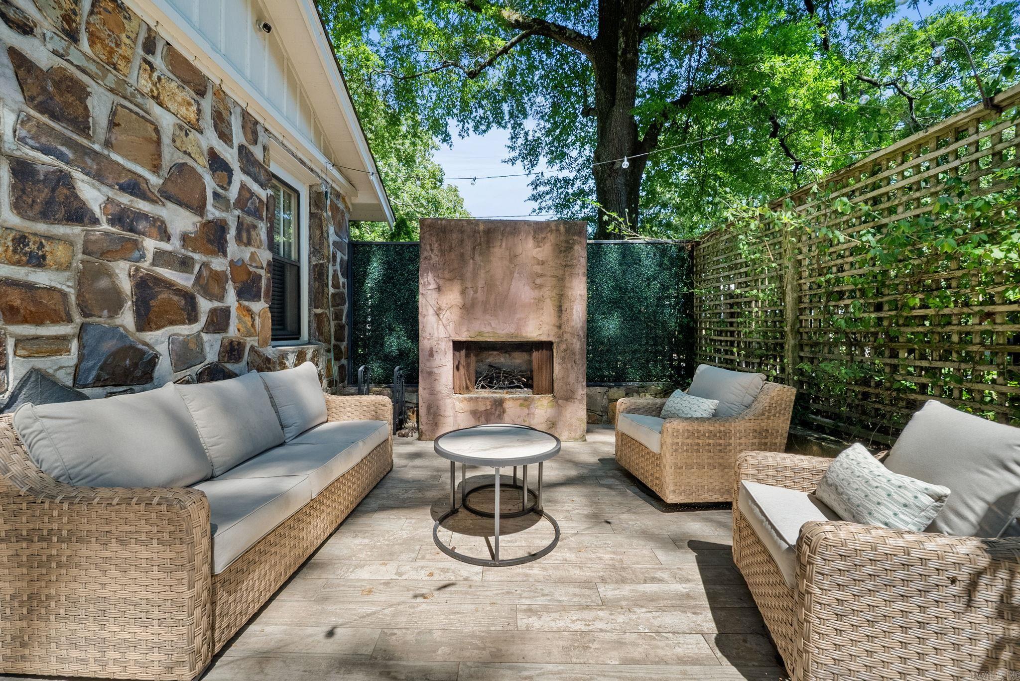 1810 N McKinley  Little Rock, AR