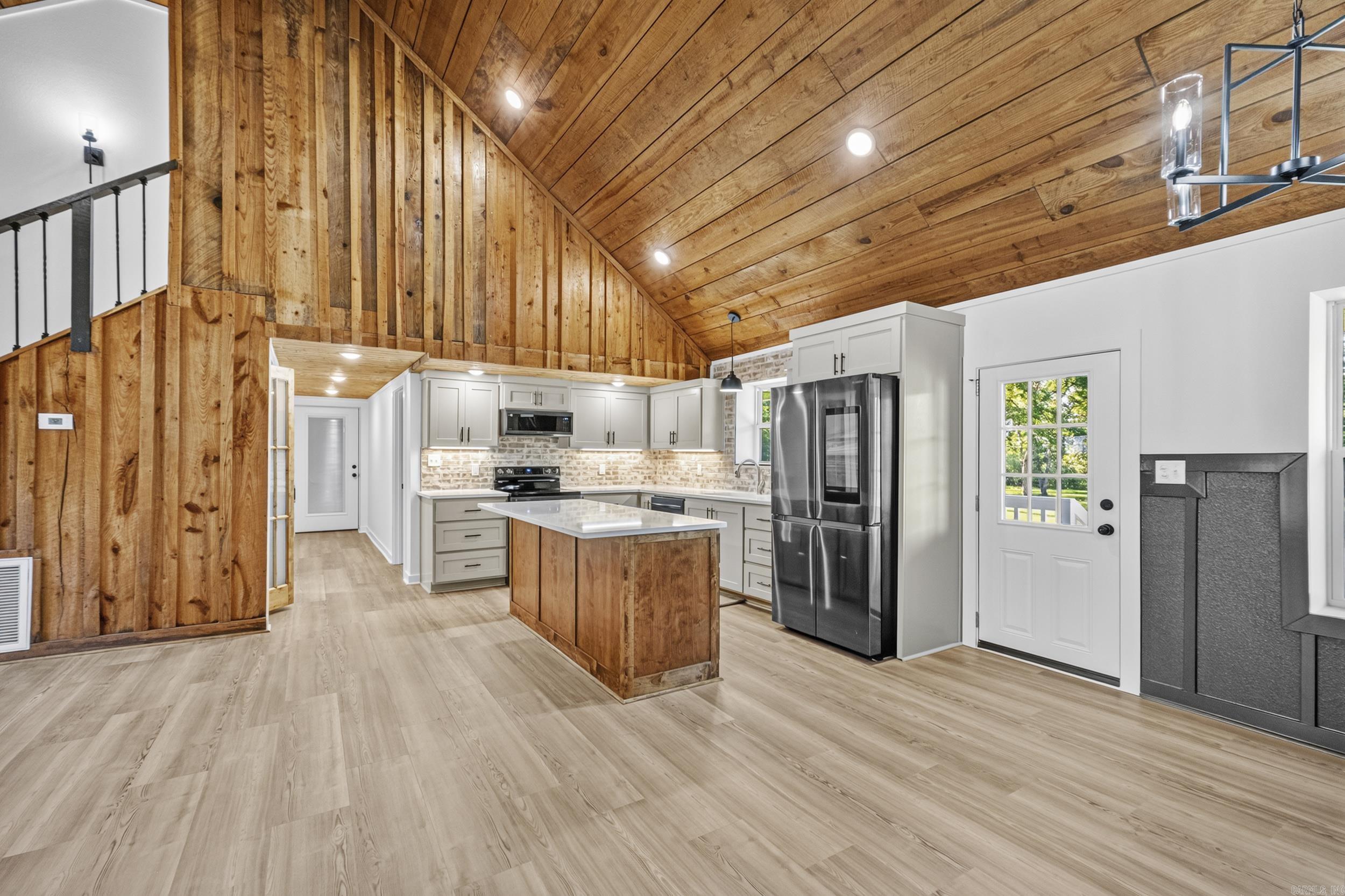 264 Smith  Searcy, AR