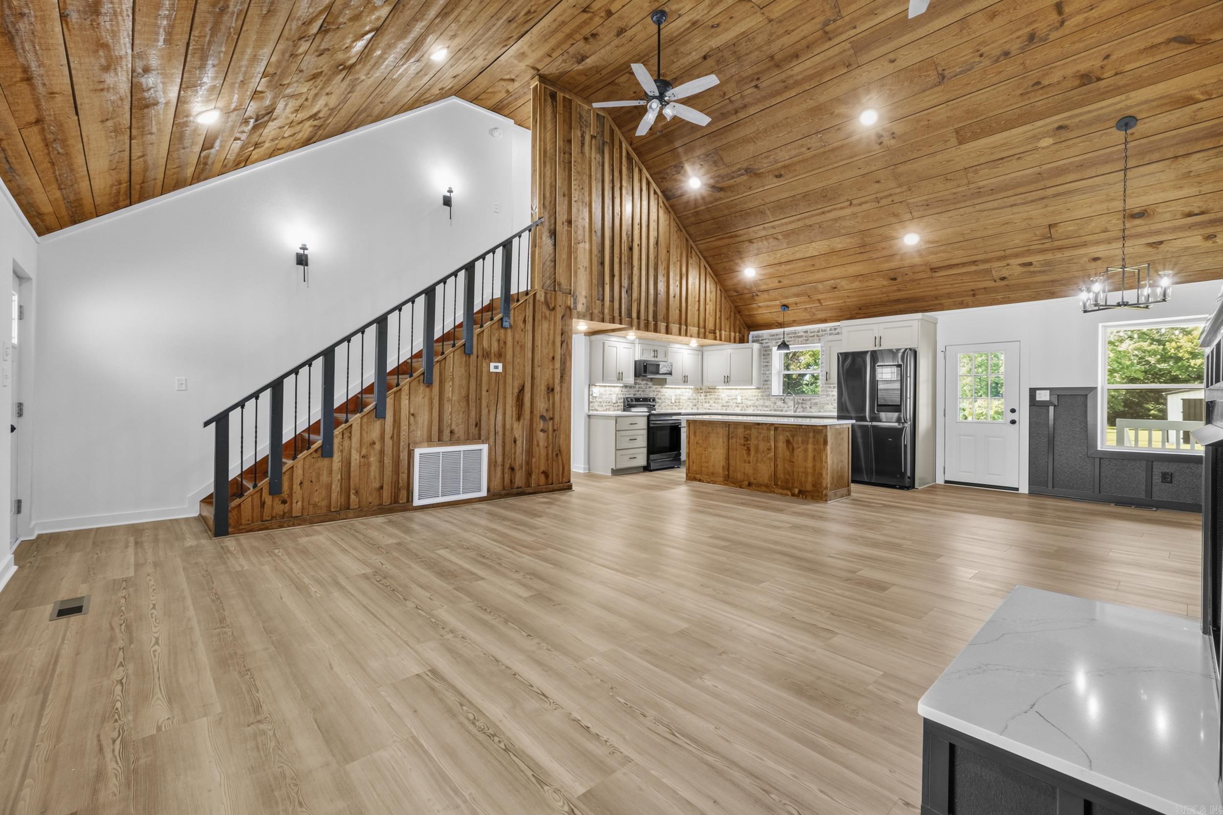 264 Smith  Searcy, AR