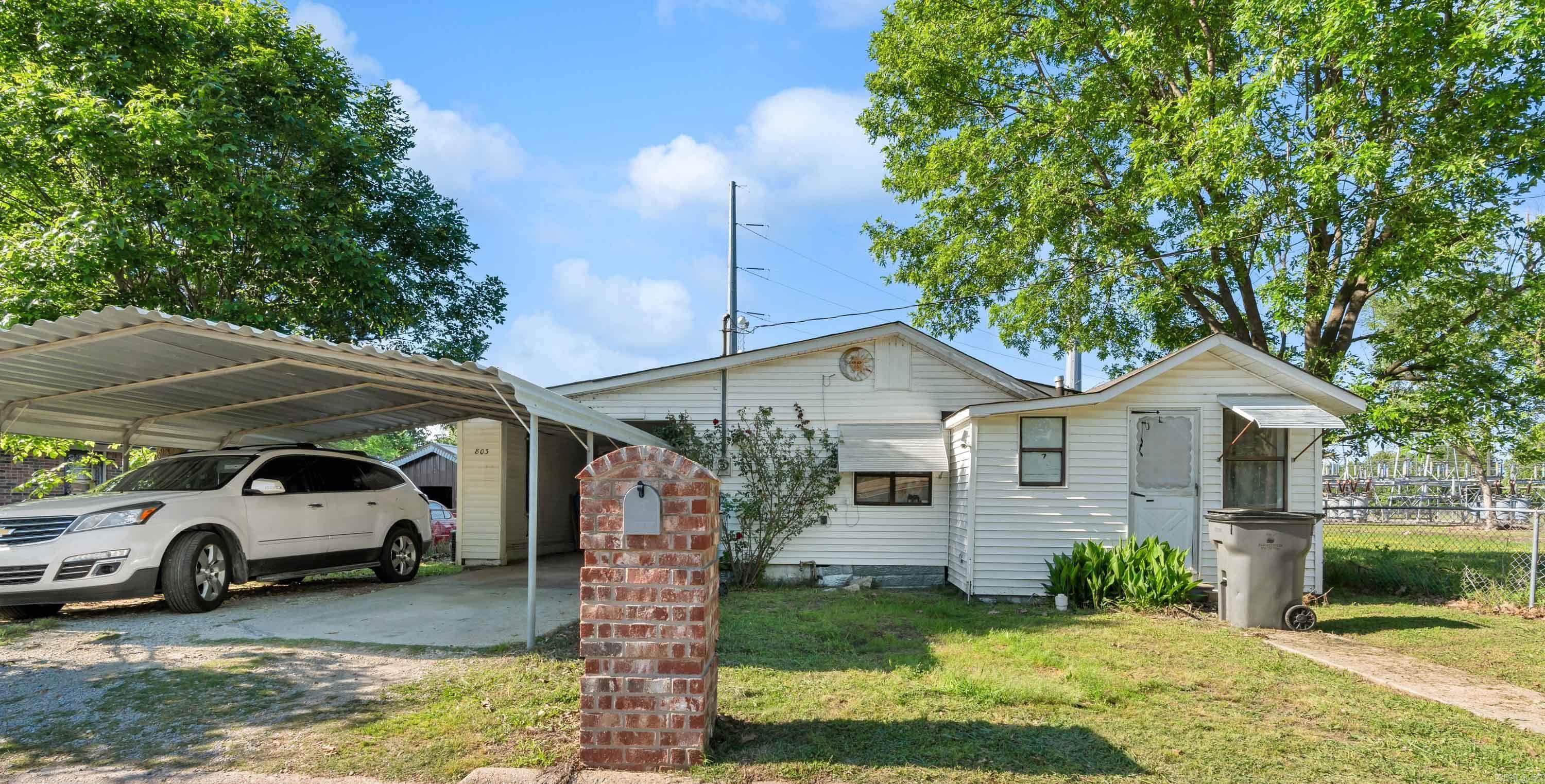 803 E Main  Paragould, AR