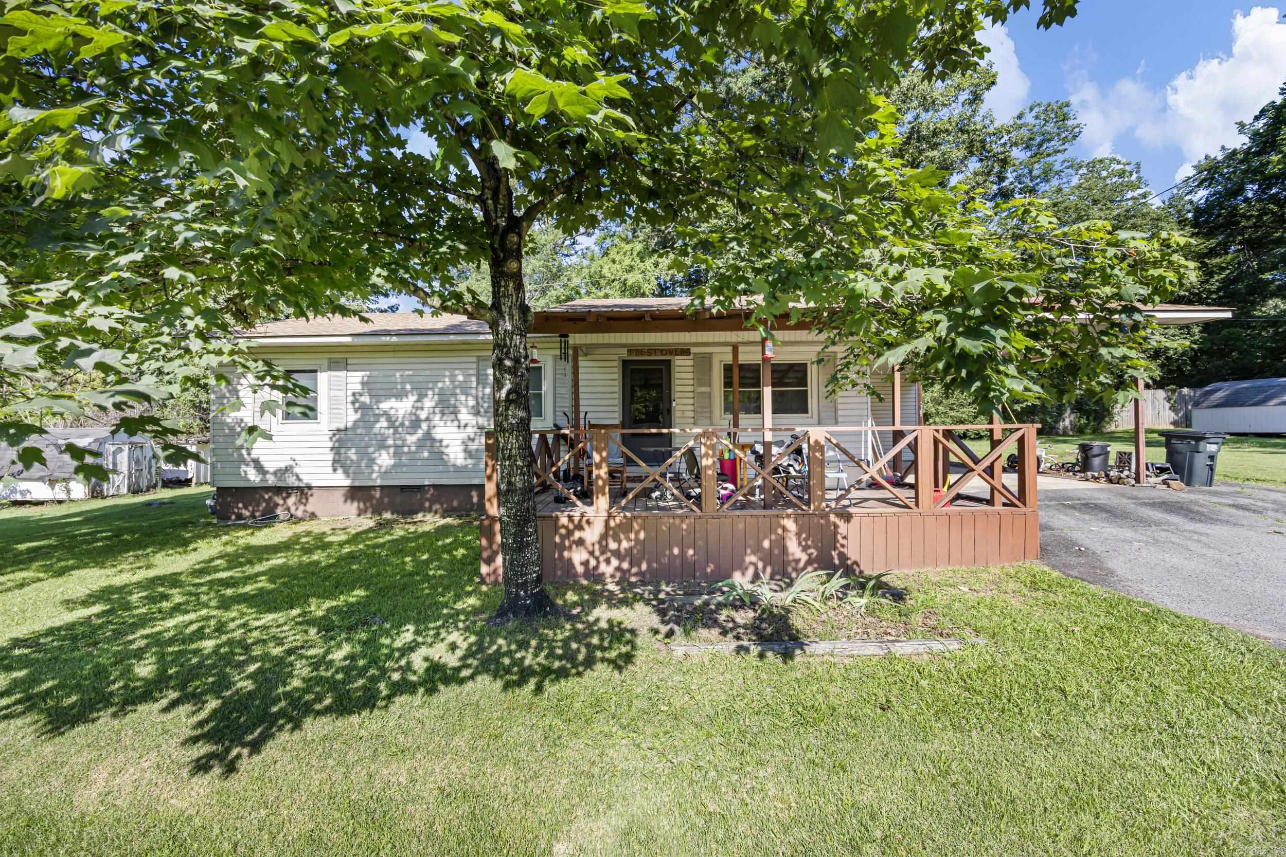 943 Cherry  Perryville, AR