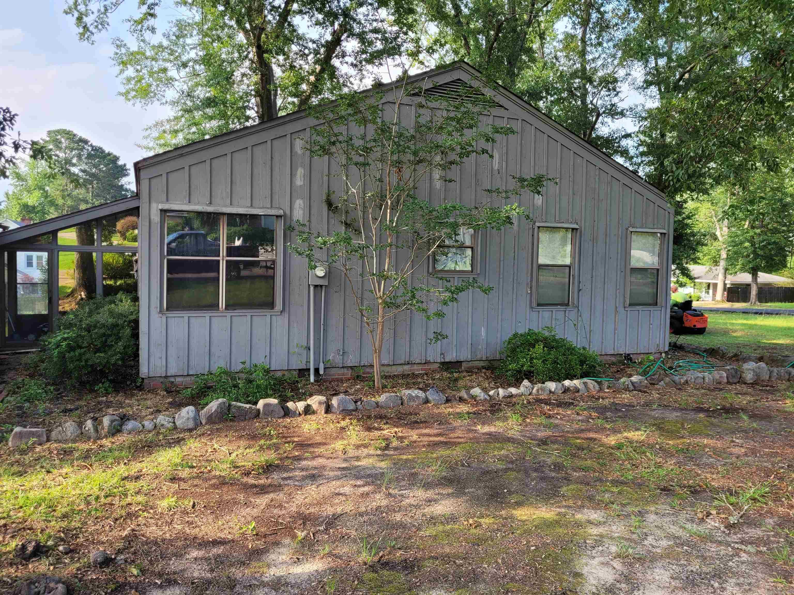 1002 S Broadway  Smackover, AR