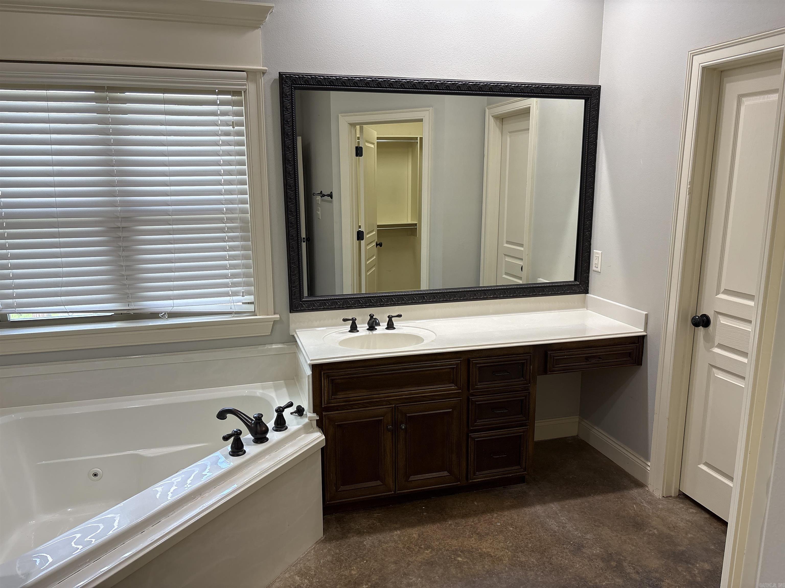 230 Chapel  Conway, AR