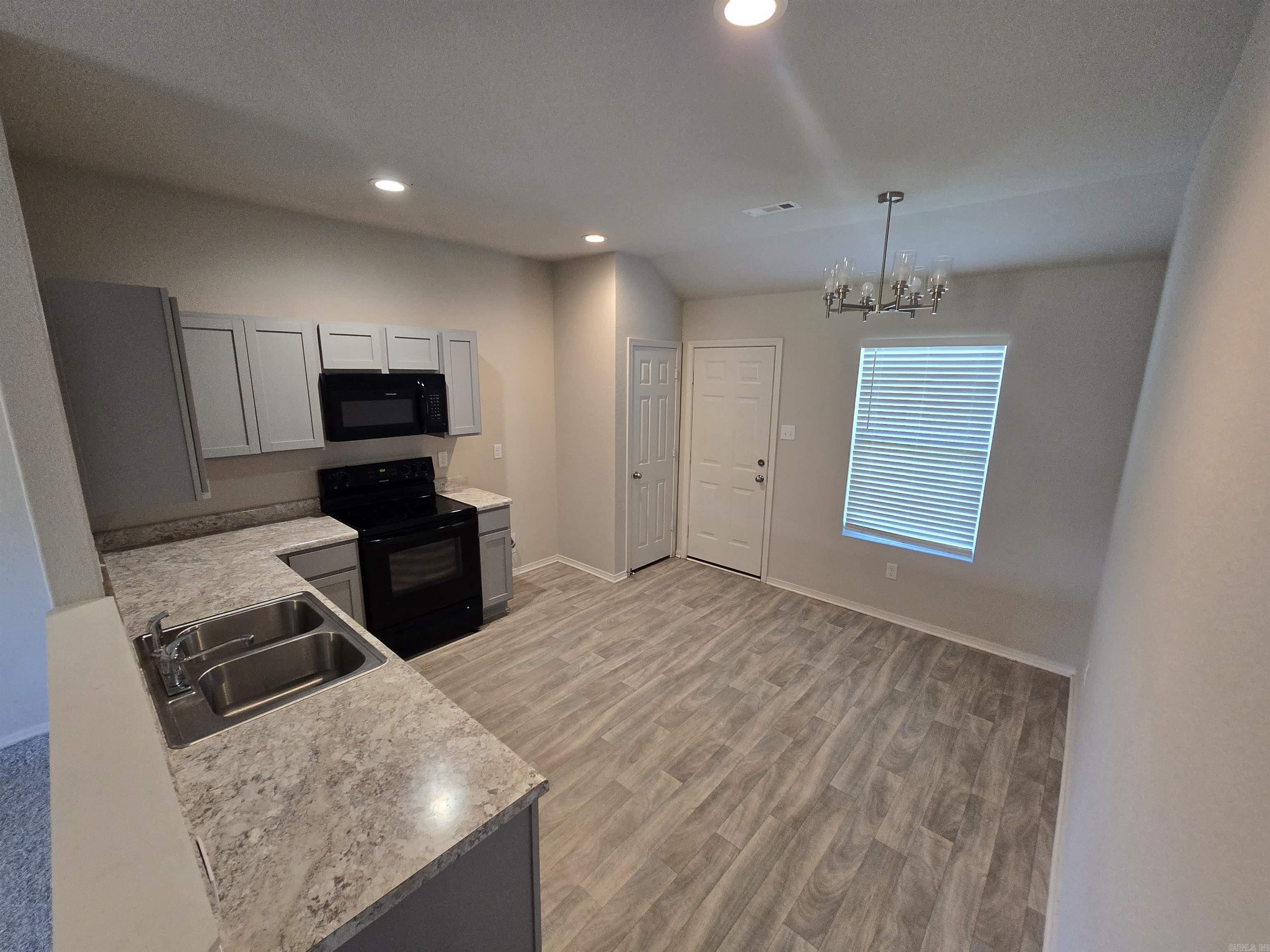 31 Winter Valley  Conway, AR