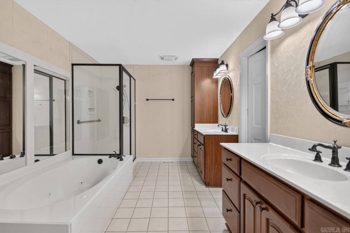 114 Illinois Bayou Drive Sherwood, AR 72120