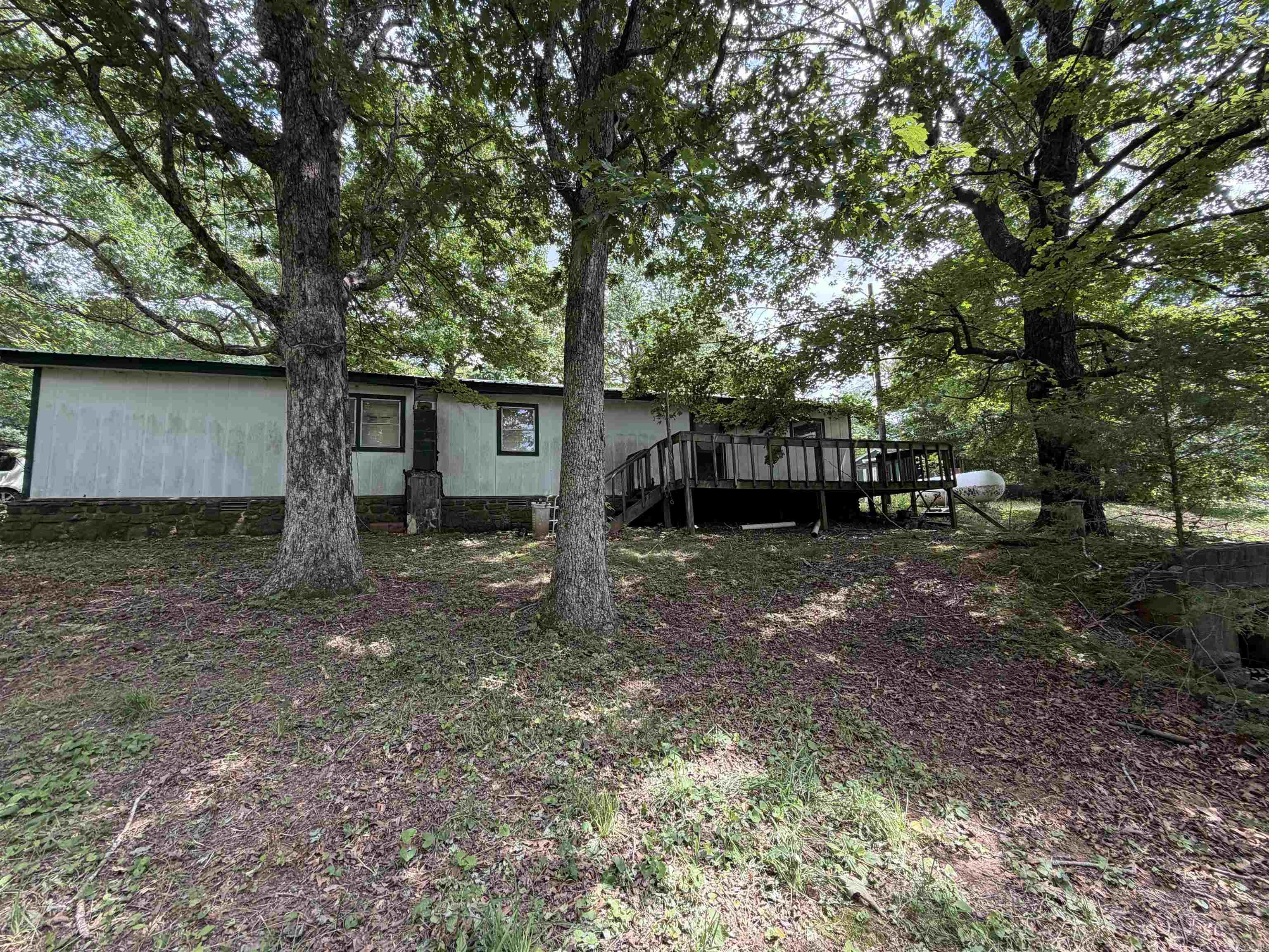 1300 HC 33  Compton, AR