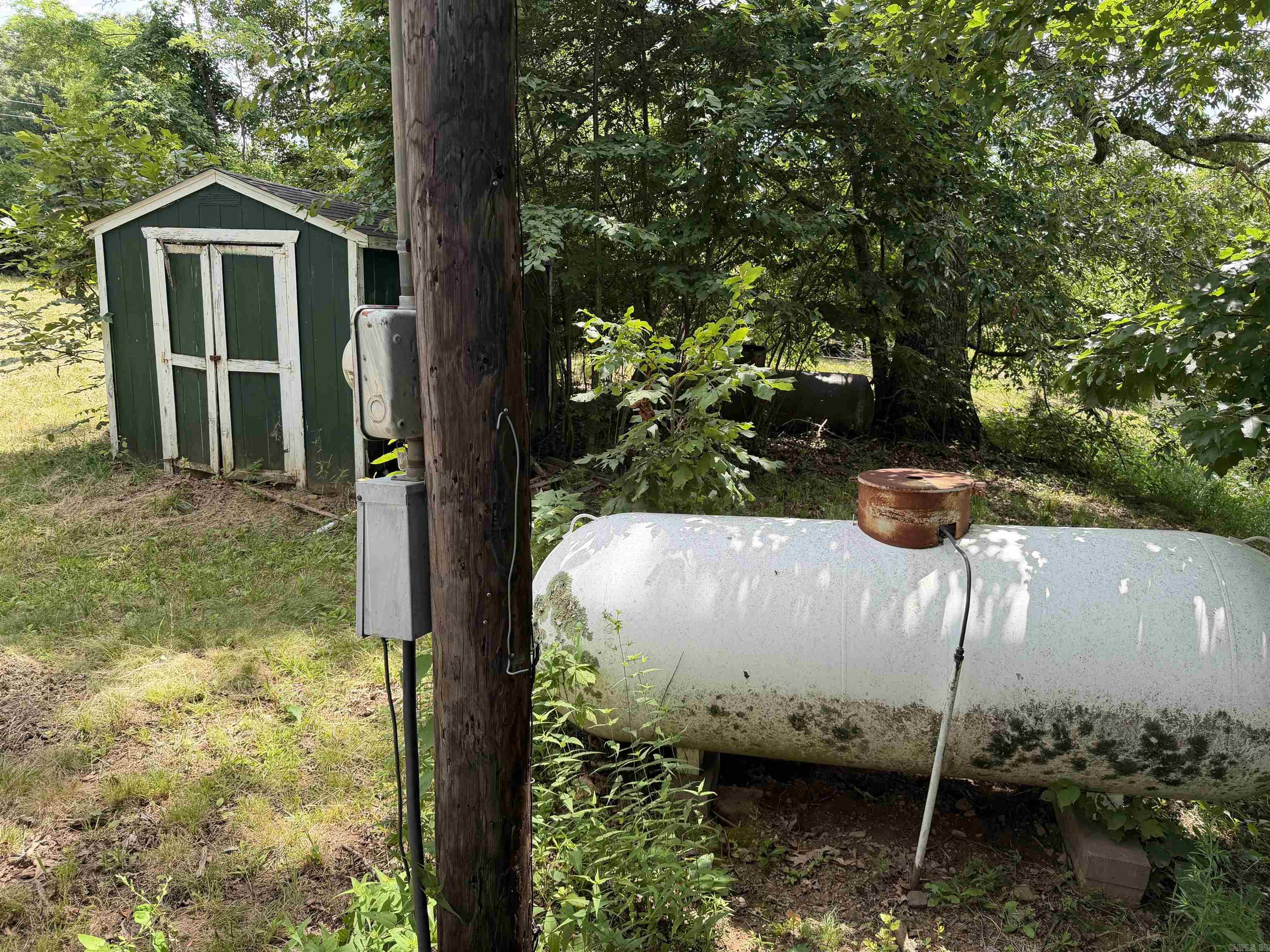 1300 HC 33  Compton, AR