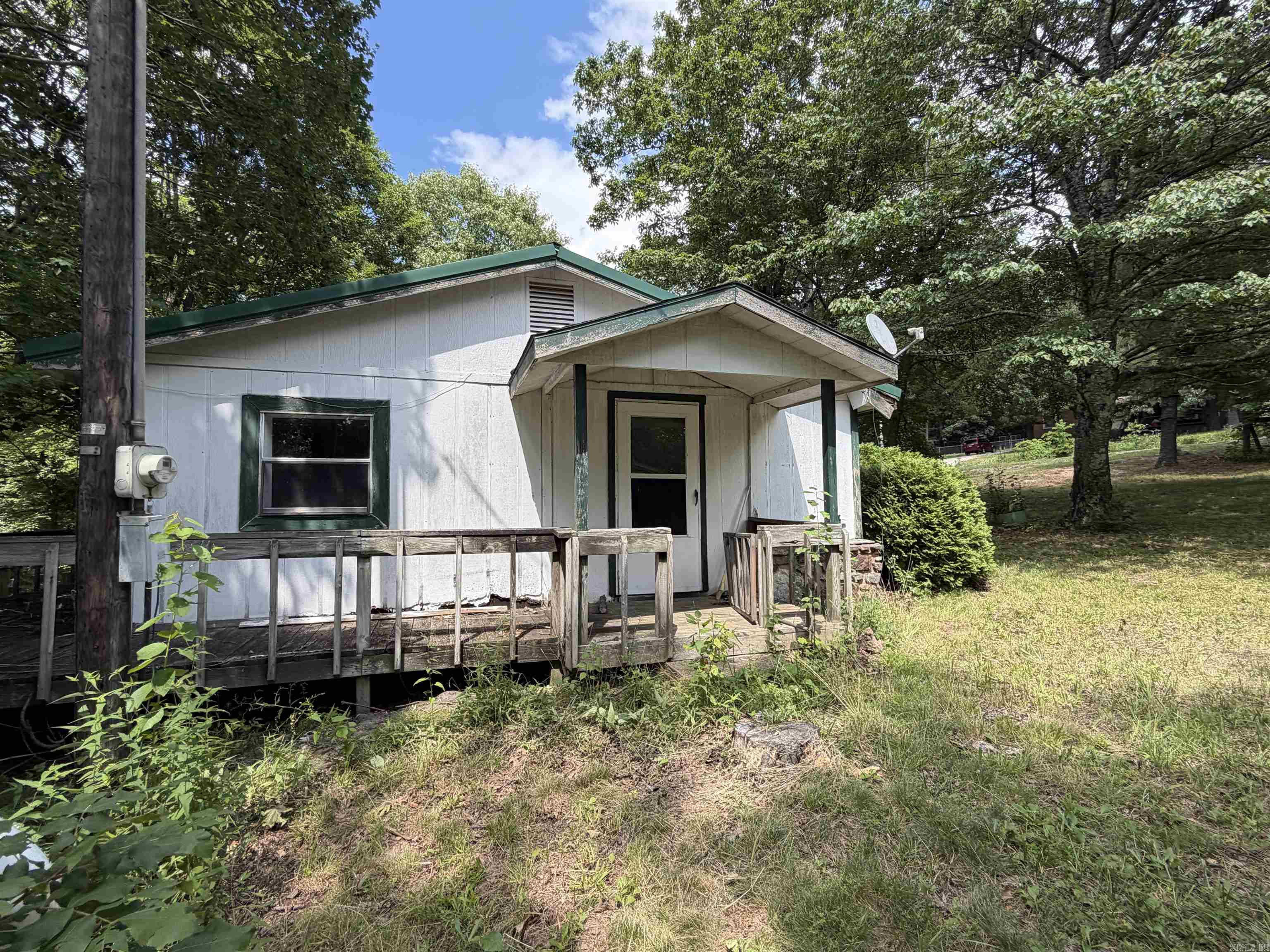 1300 HC 33  Compton, AR