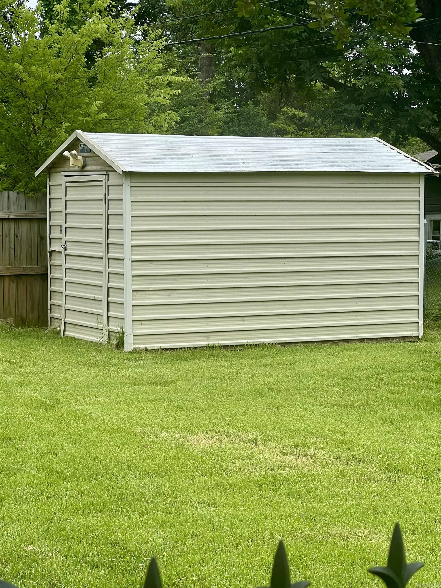 5400 B  Little Rock, AR