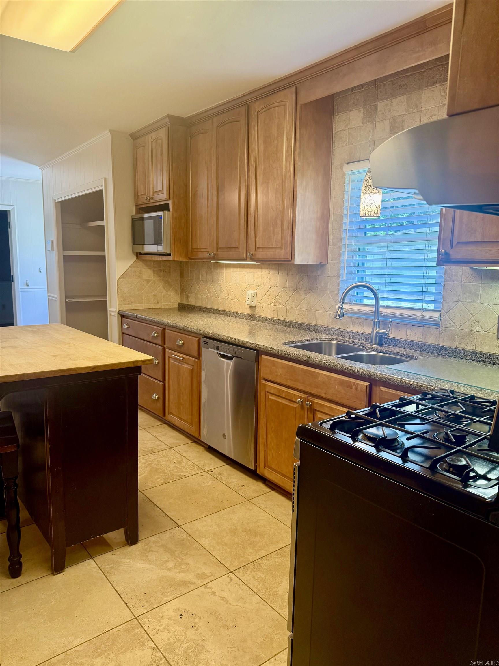 5400 B  Little Rock, AR