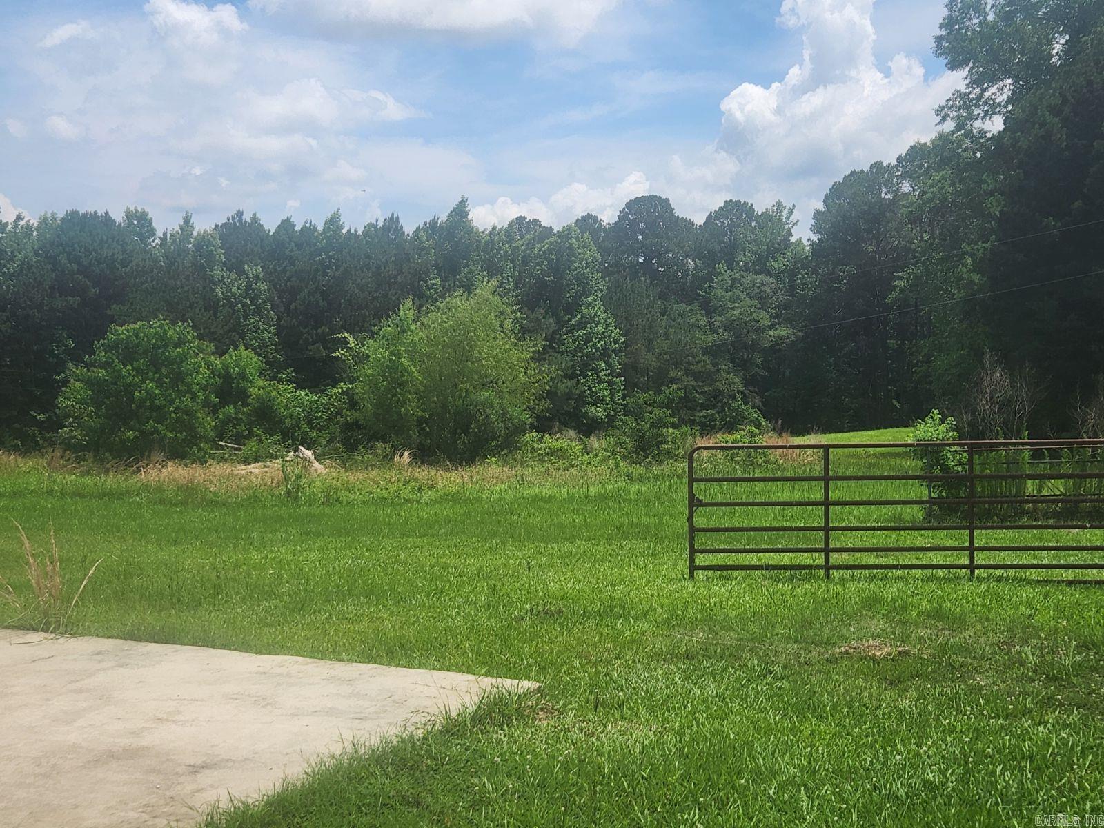 1814 E State Line  Junction City, AR