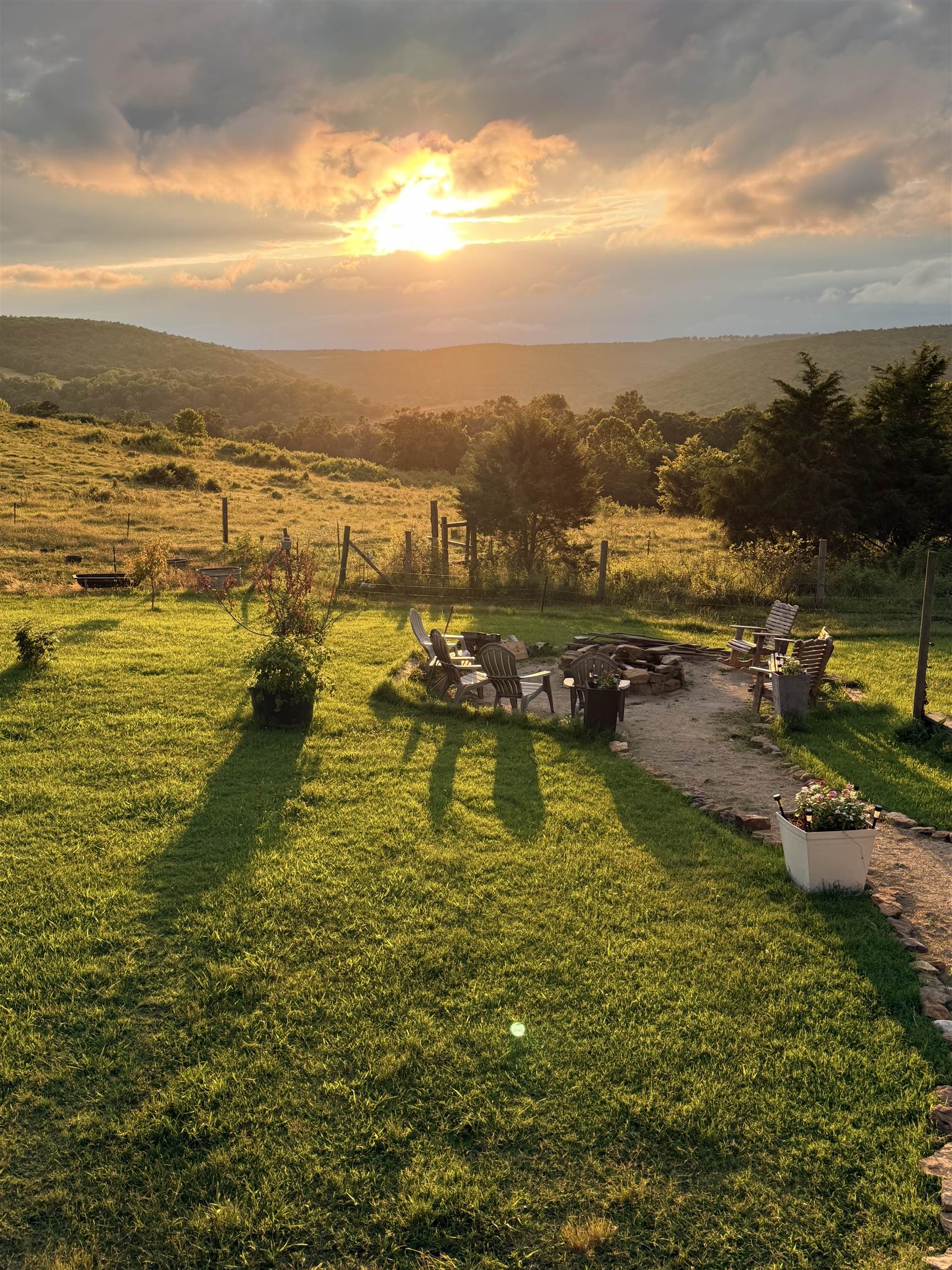 4770 Highway 9  Mountain View, AR