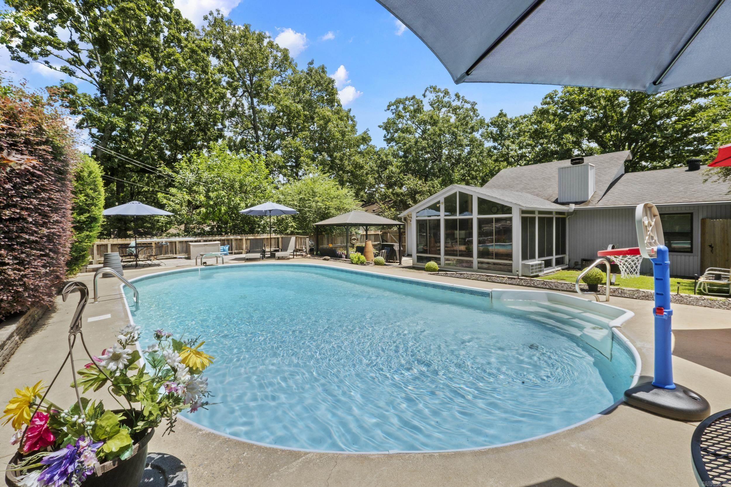 2213 E Maryland  Sherwood, AR