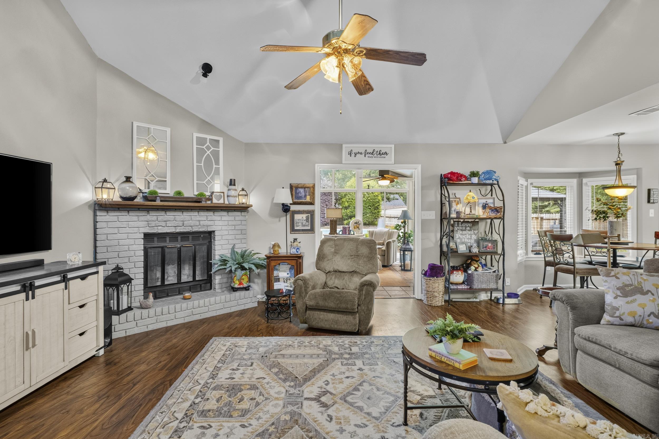 2213 E Maryland  Sherwood, AR