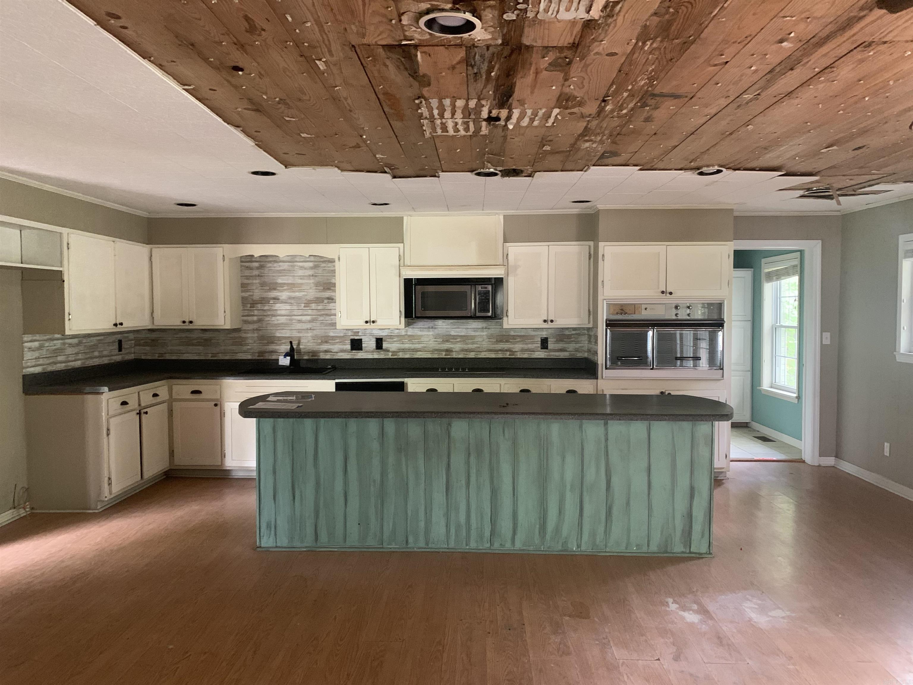 514 W Maxwell  DeWitt, AR