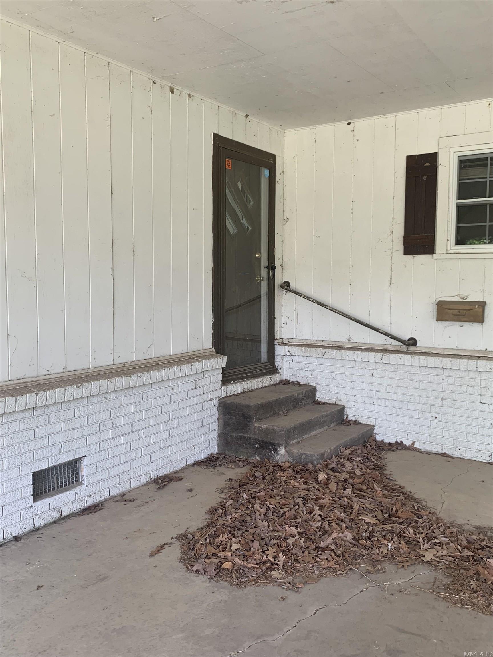 514 W Maxwell  DeWitt, AR