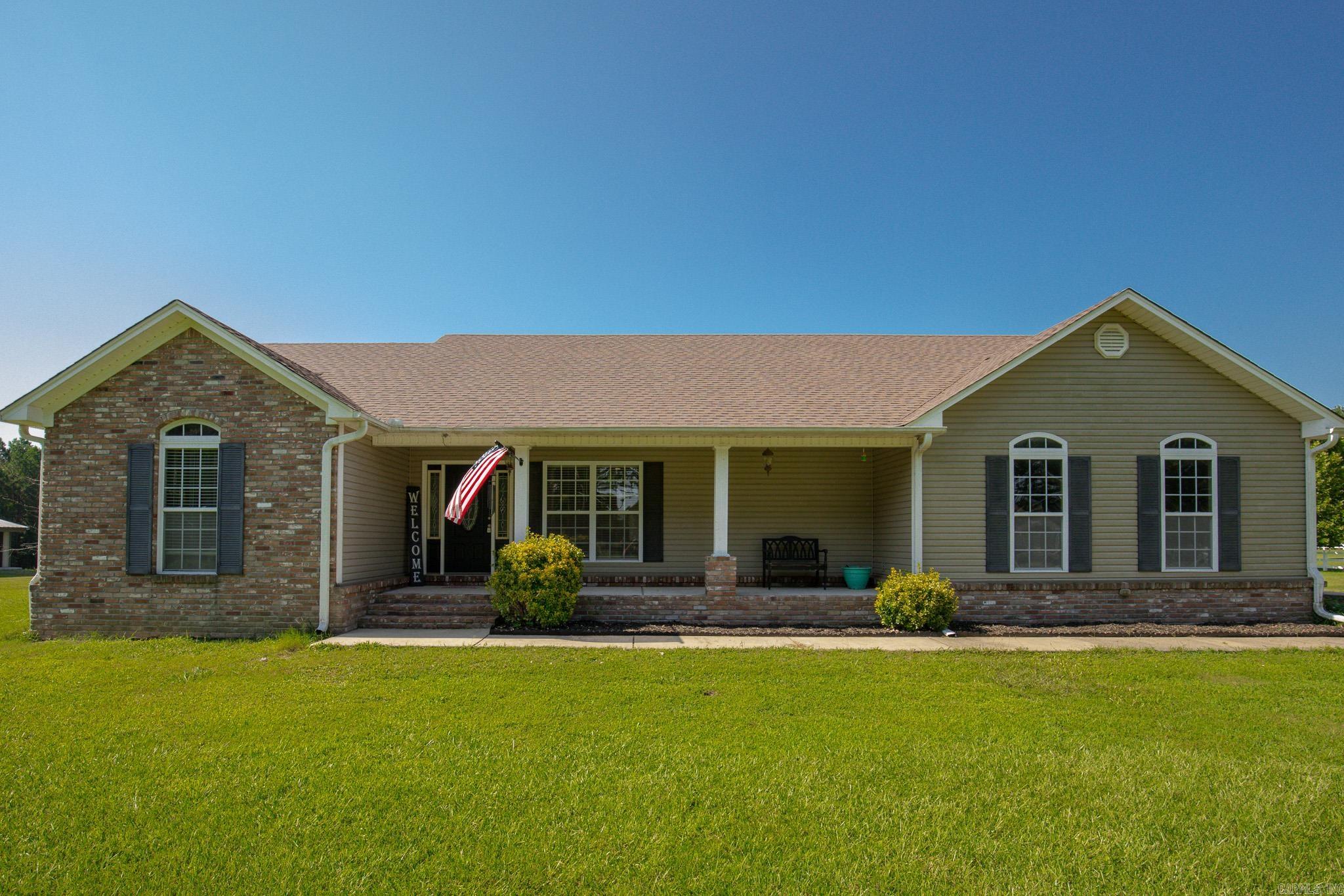 215 County Rd 7488